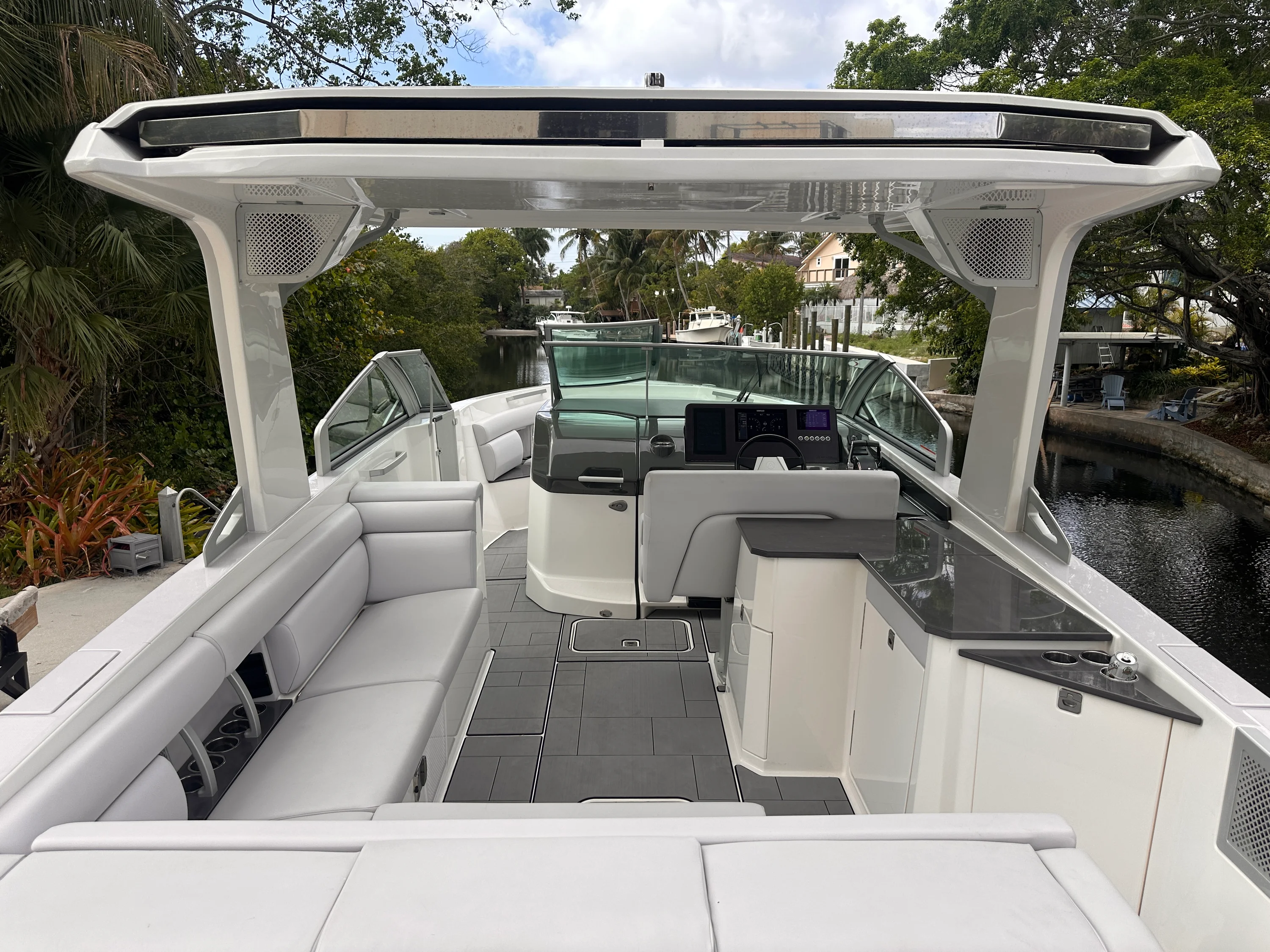 2023 Aviara AV32 OB Image Thumbnail #17