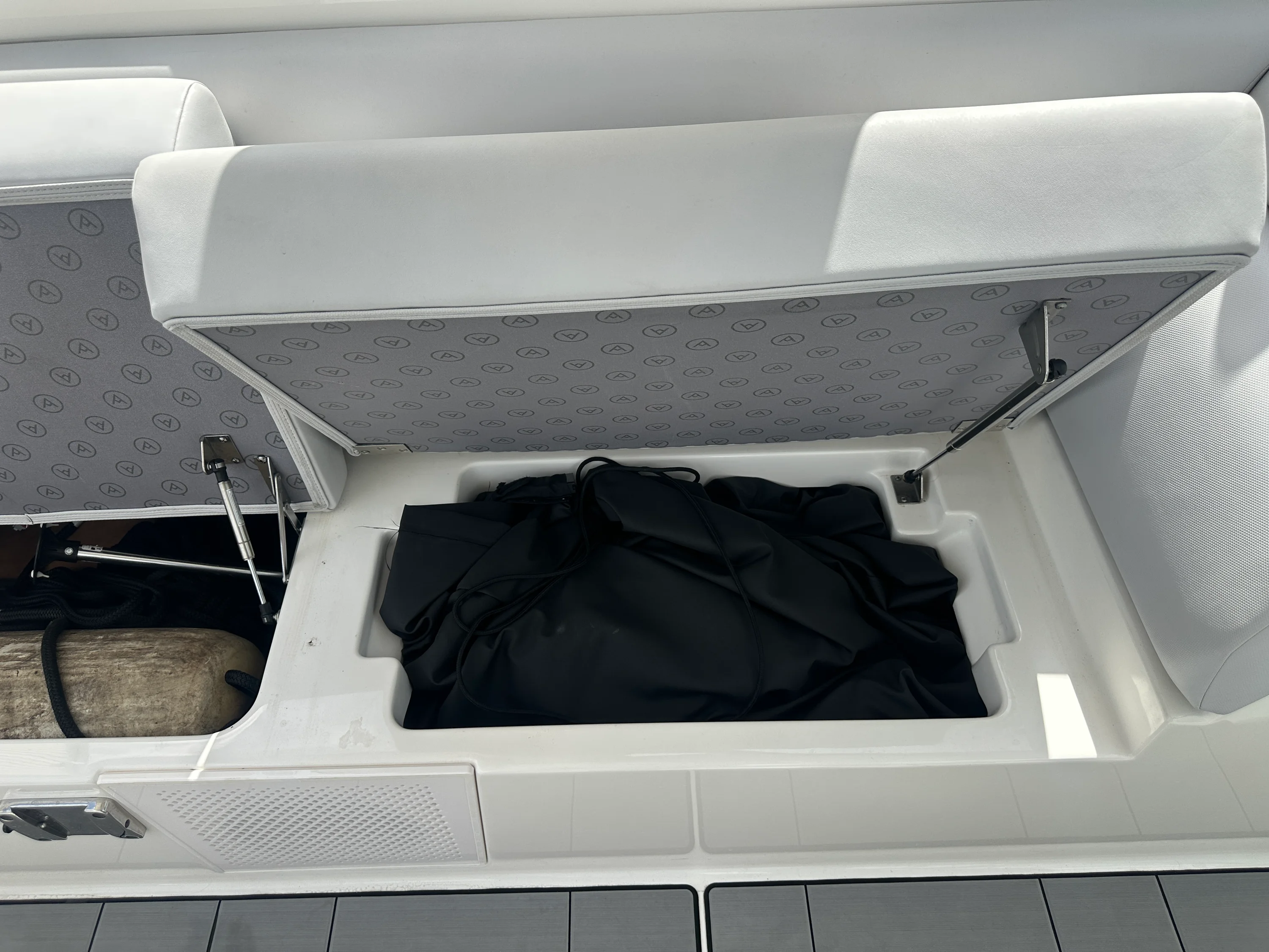 2023 Aviara AV32 OB Image Thumbnail #55