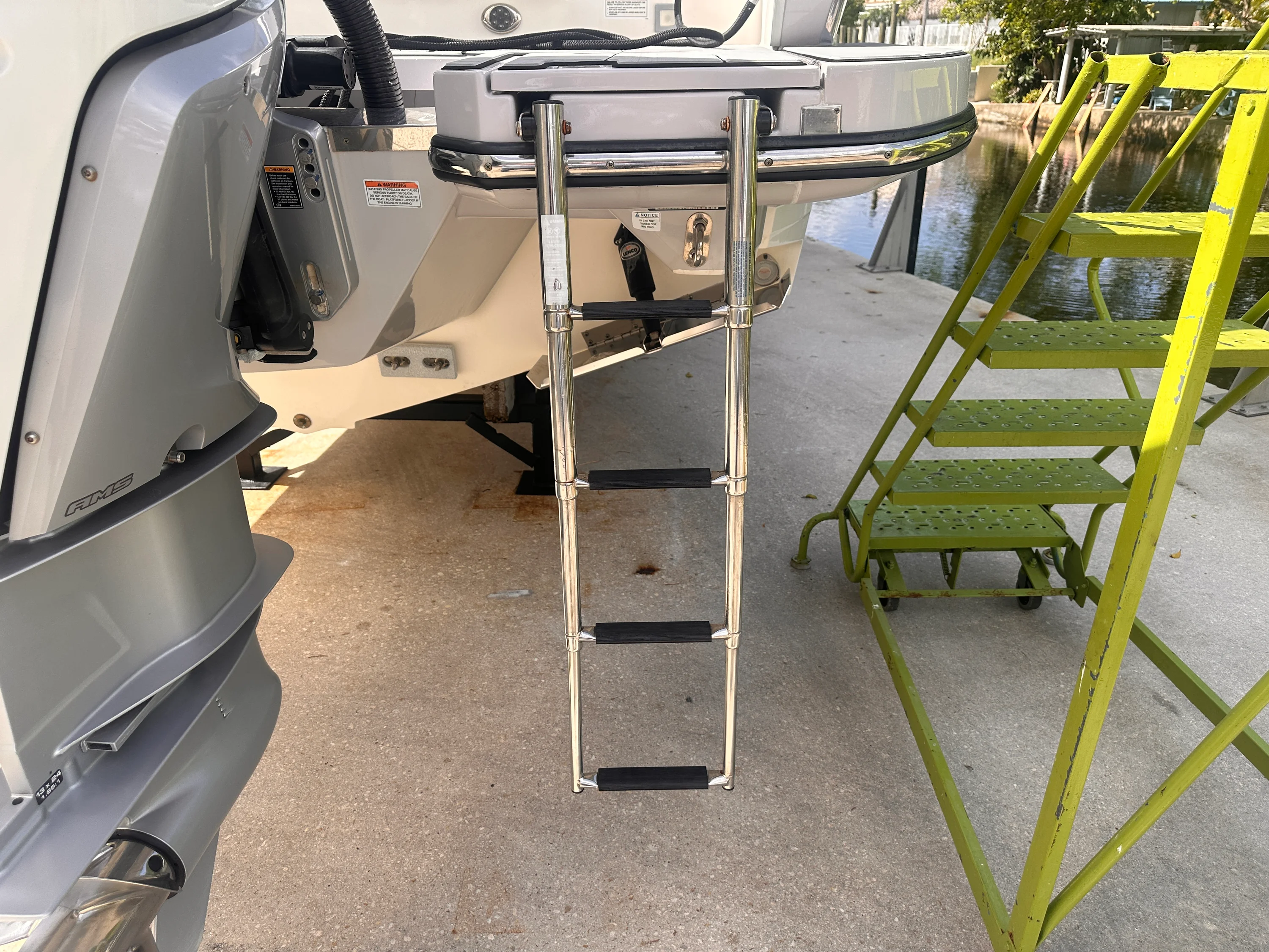 2023 Aviara AV32 OB Image Thumbnail #9