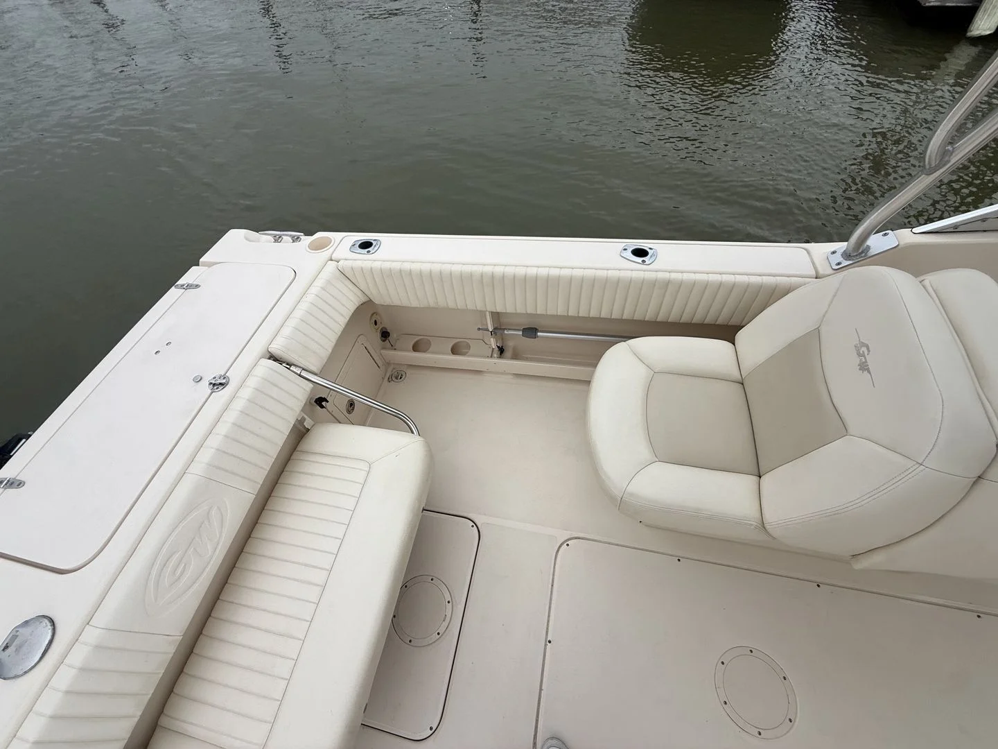 2009 Grady-White Tournament 225 Image Thumbnail #35