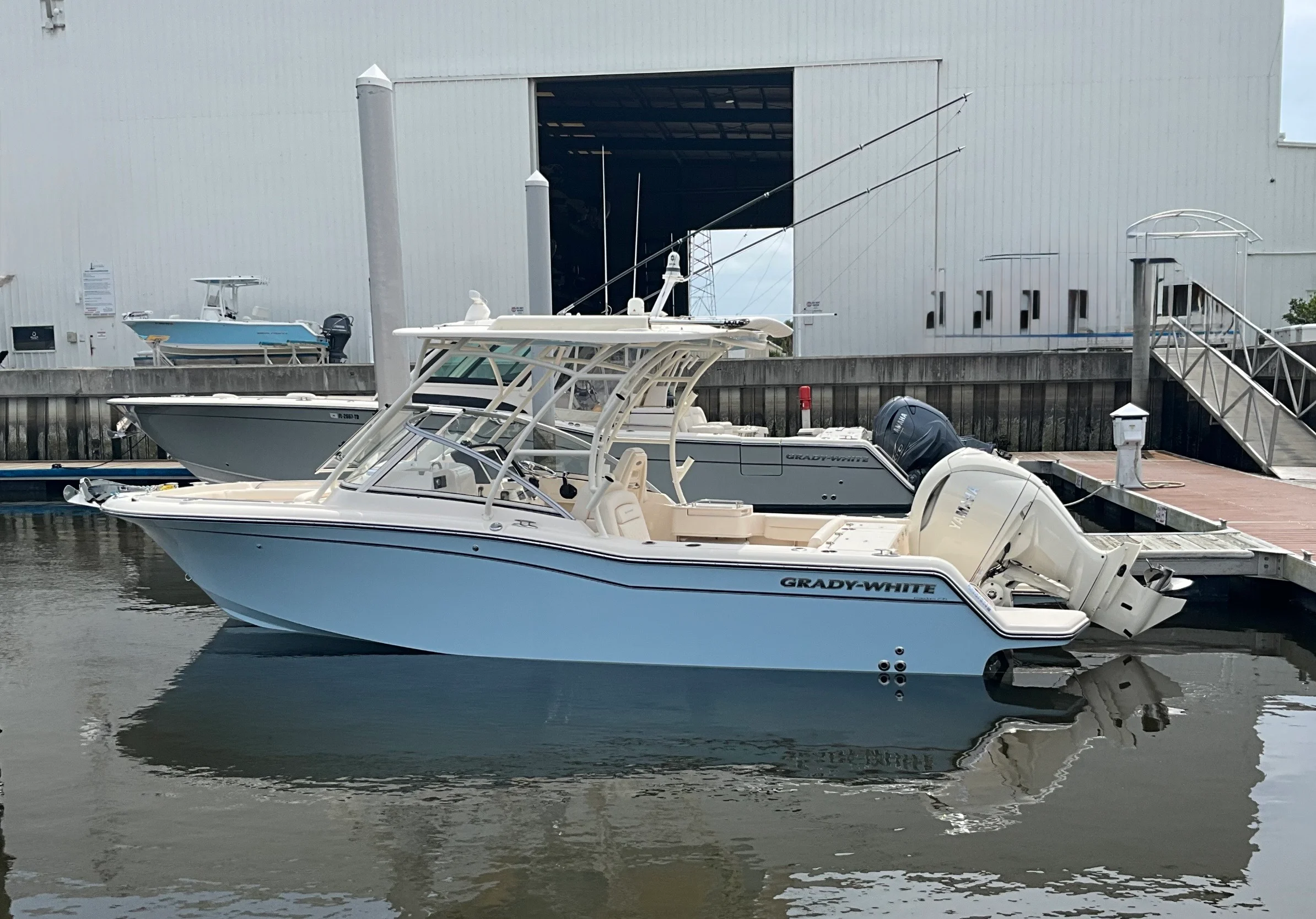 2026 Grady-White Freedom 235 Image Thumbnail #3