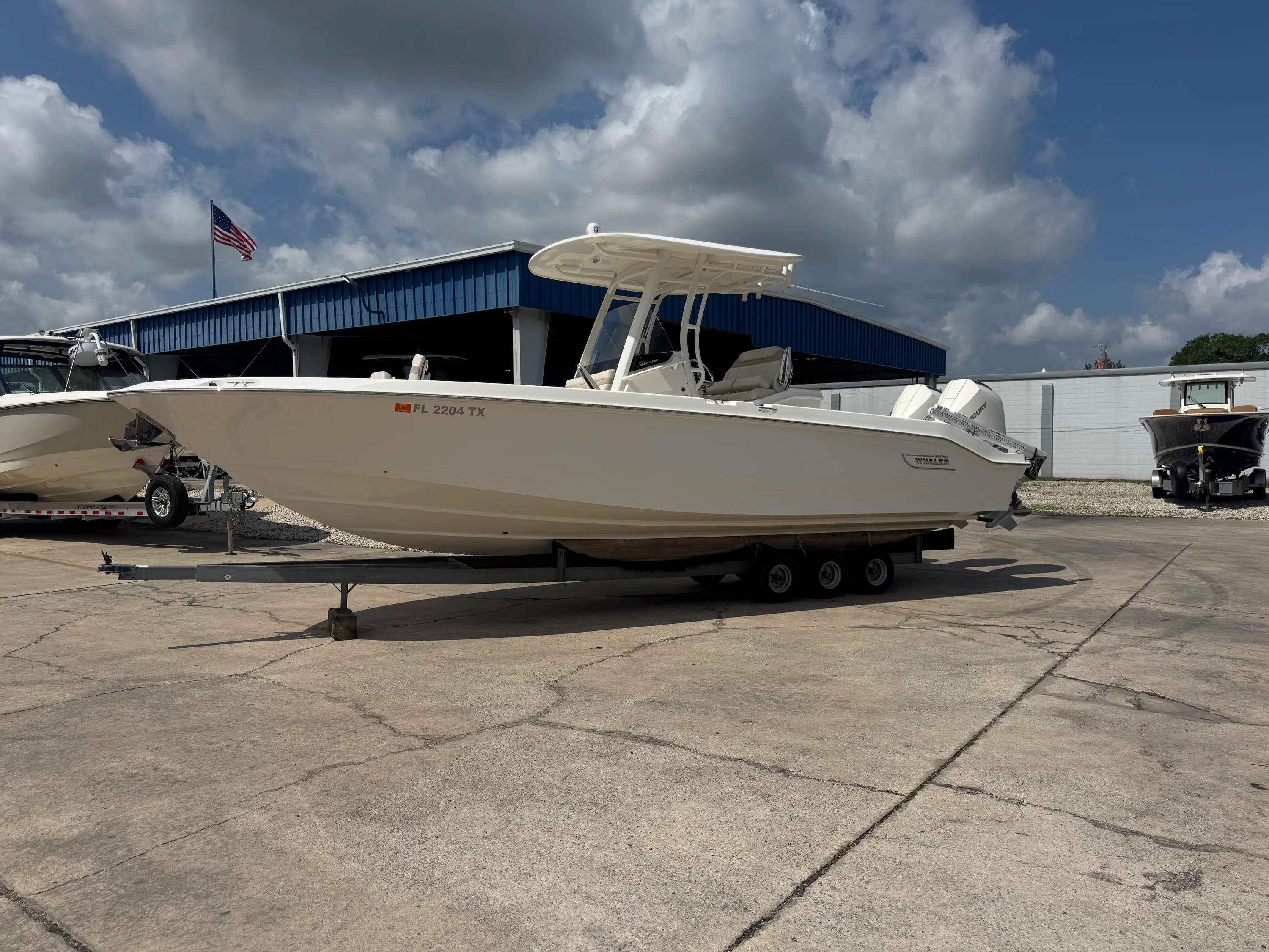 2023 Boston Whaler 280 Dauntless Image Thumbnail #3