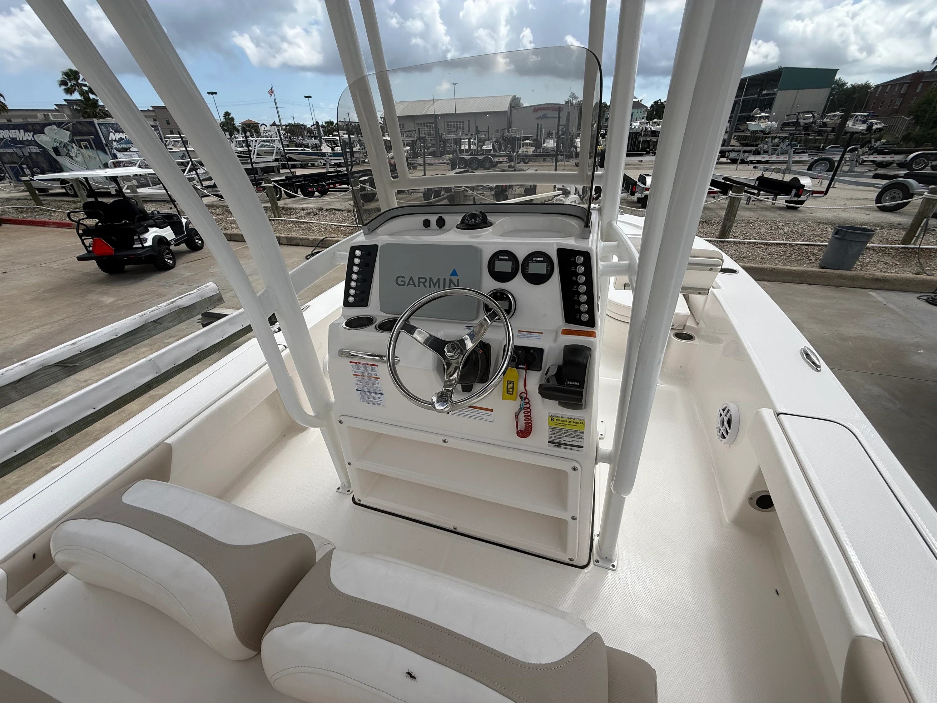 2021 Robalo CAYMAN 226 Image Thumbnail #44