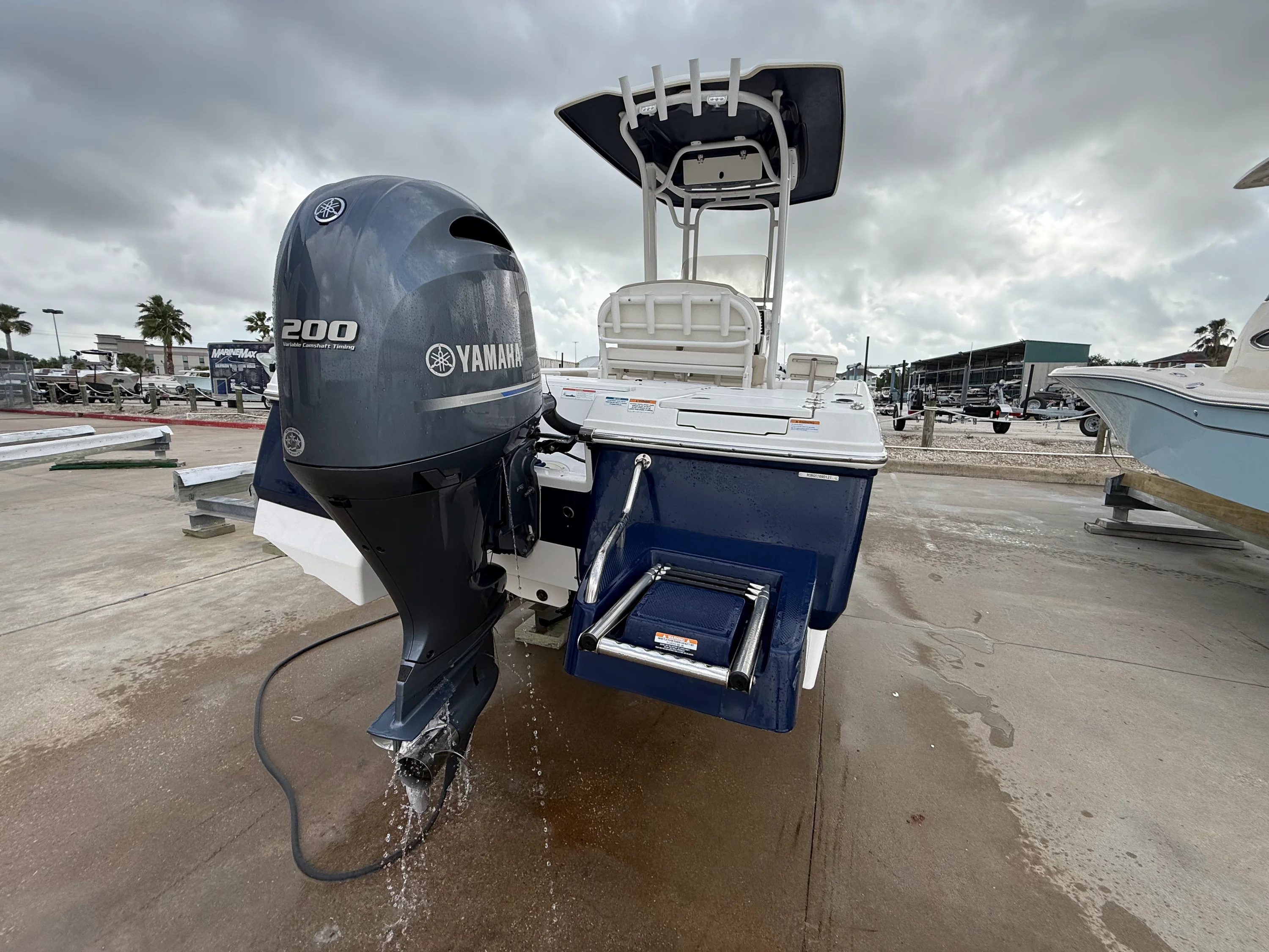 2021 Robalo CAYMAN 226 Image Thumbnail #8