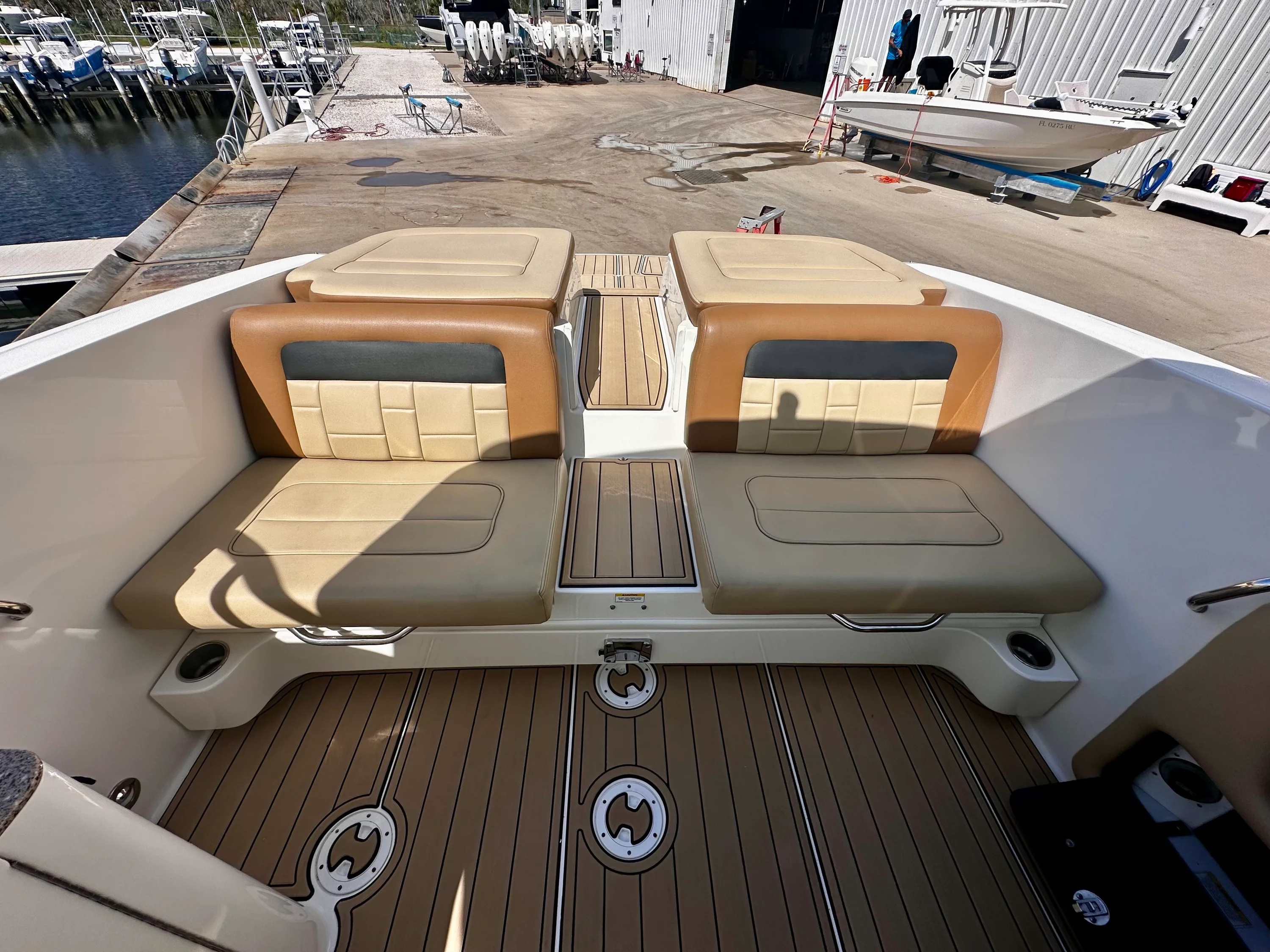 2016 Sea Ray 300 SLX Image Thumbnail #16