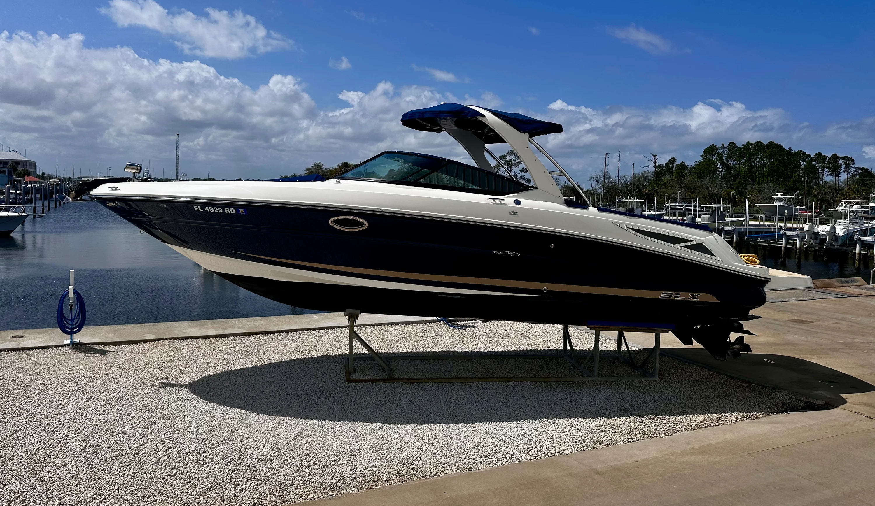 2016 Sea Ray 300 SLX Image Thumbnail #1