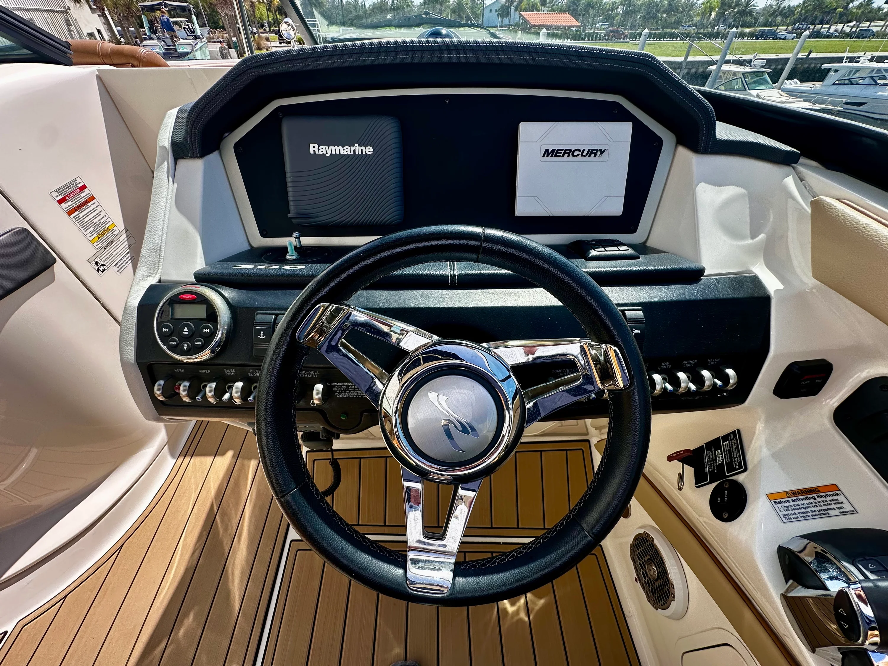 2016 Sea Ray 300 SLX Image Thumbnail #23