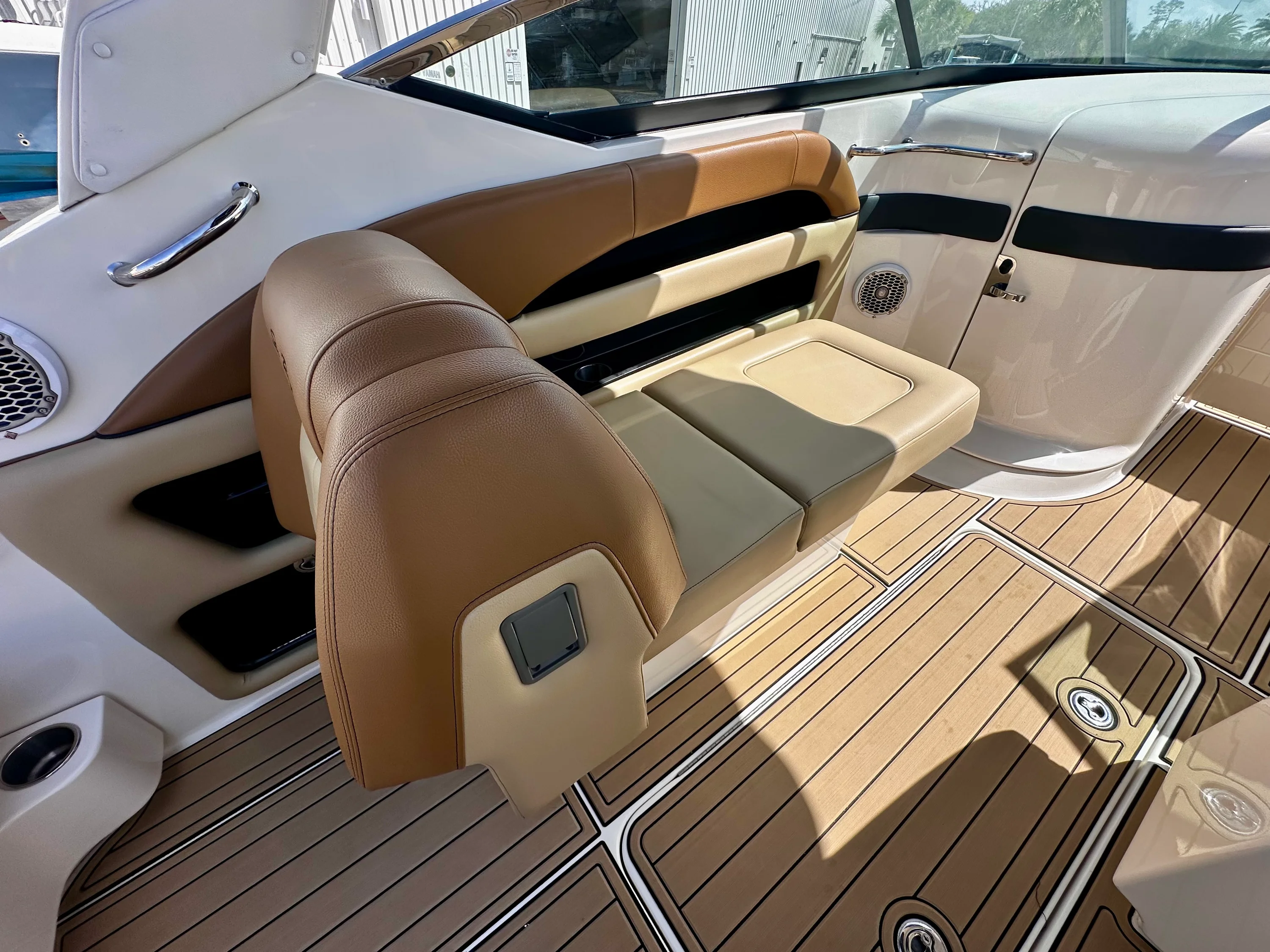 2016 Sea Ray 300 SLX Image Thumbnail #20