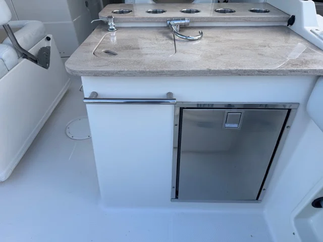 2016 Sailfish 275 DC Image Thumbnail #13