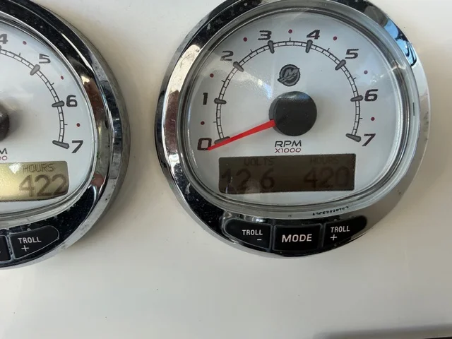 2016 Sailfish 275 DC Image Thumbnail #18