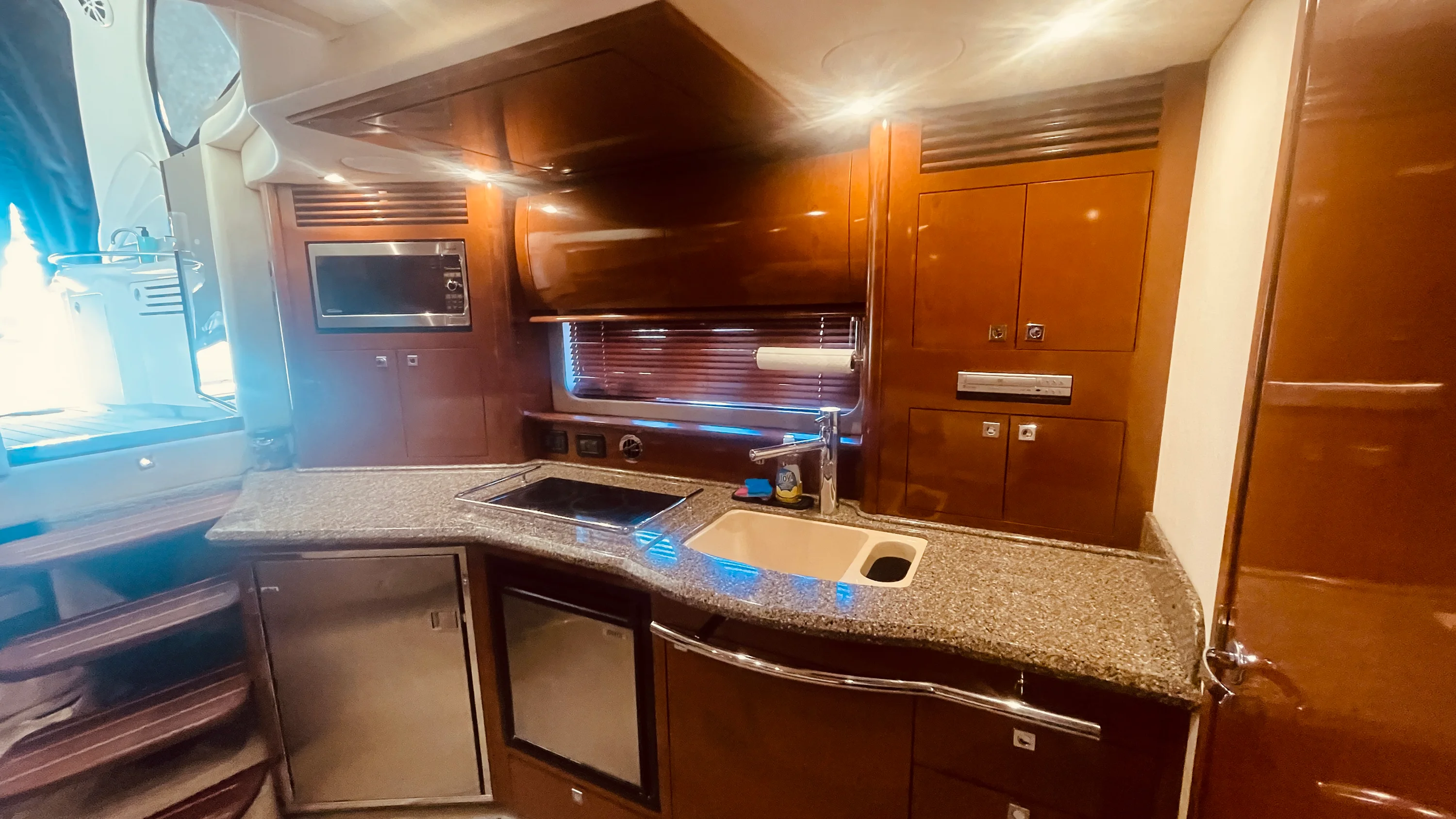 2008 Sea Ray 40 SUNDANCER Image Thumbnail #18