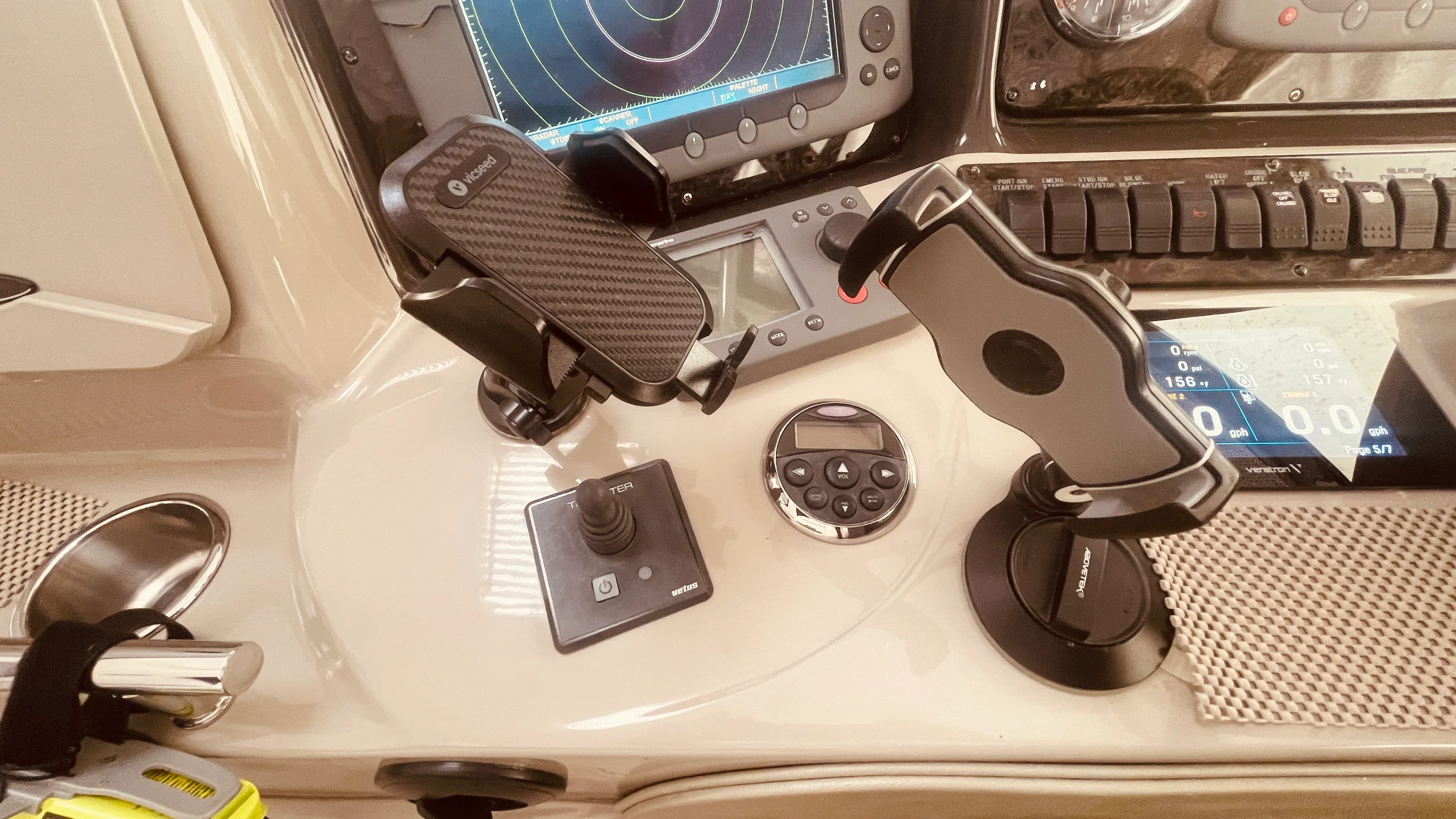 2008 Sea Ray 40 SUNDANCER Image Thumbnail #23