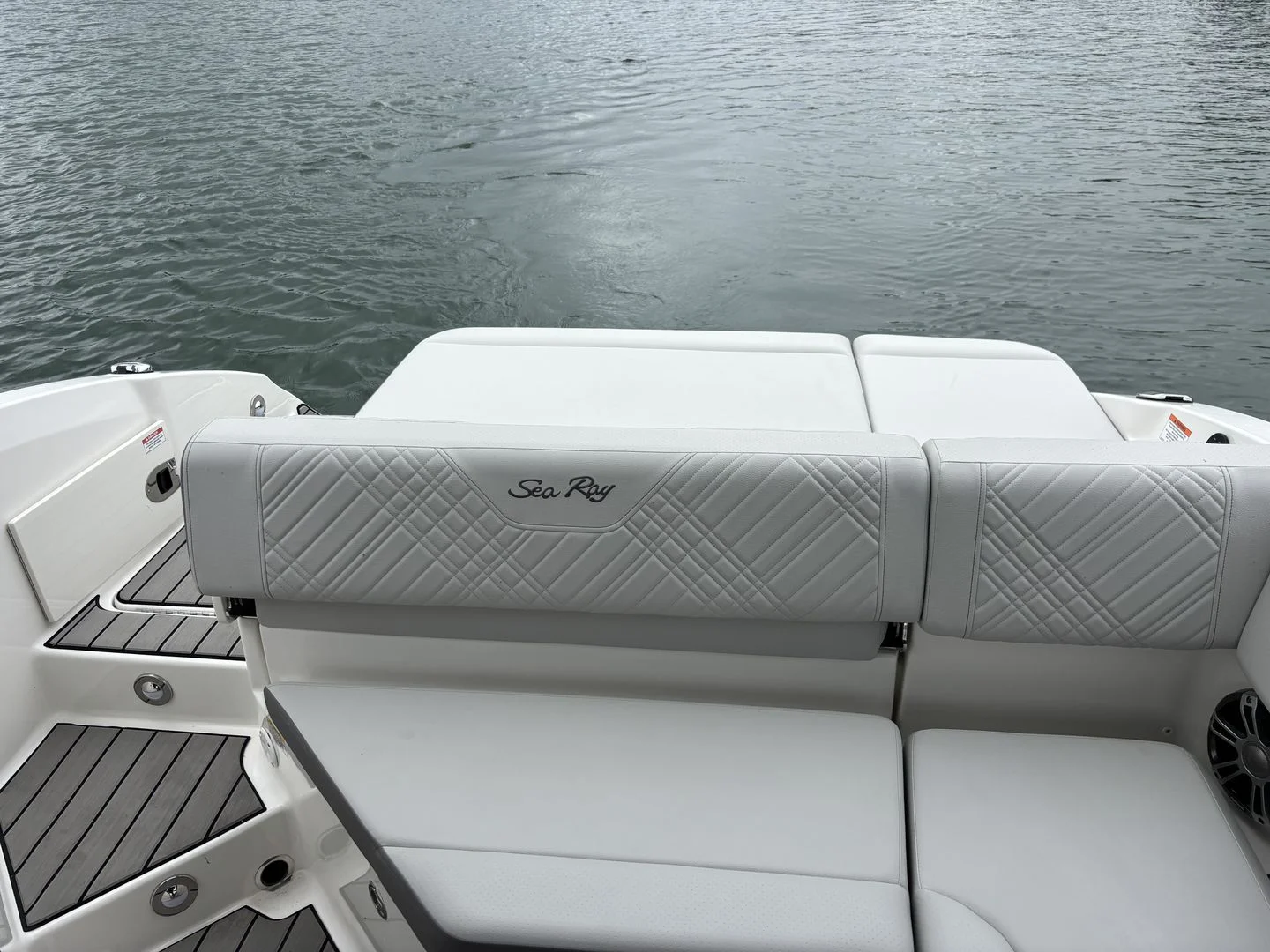 2026 Sea Ray SDX 270 Image Thumbnail #19