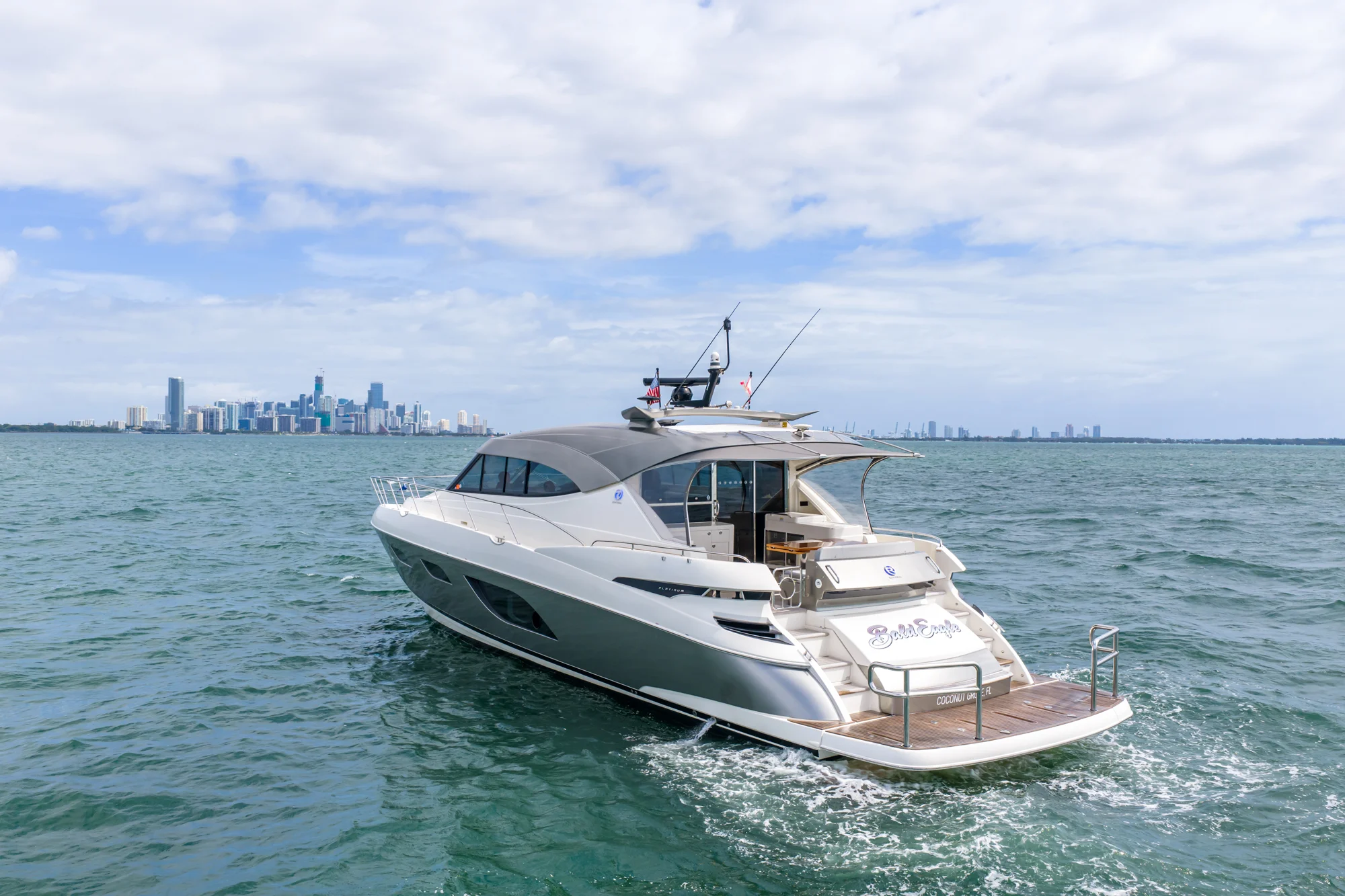 2024 Riviera 6000 SPORT YACHT Image Thumbnail #0