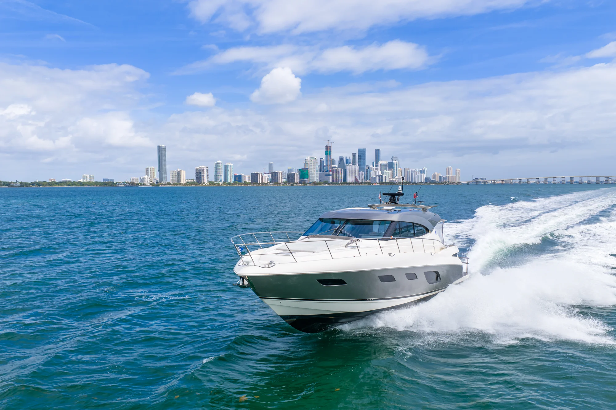 2024 Riviera 6000 SPORT YACHT Image Thumbnail #30
