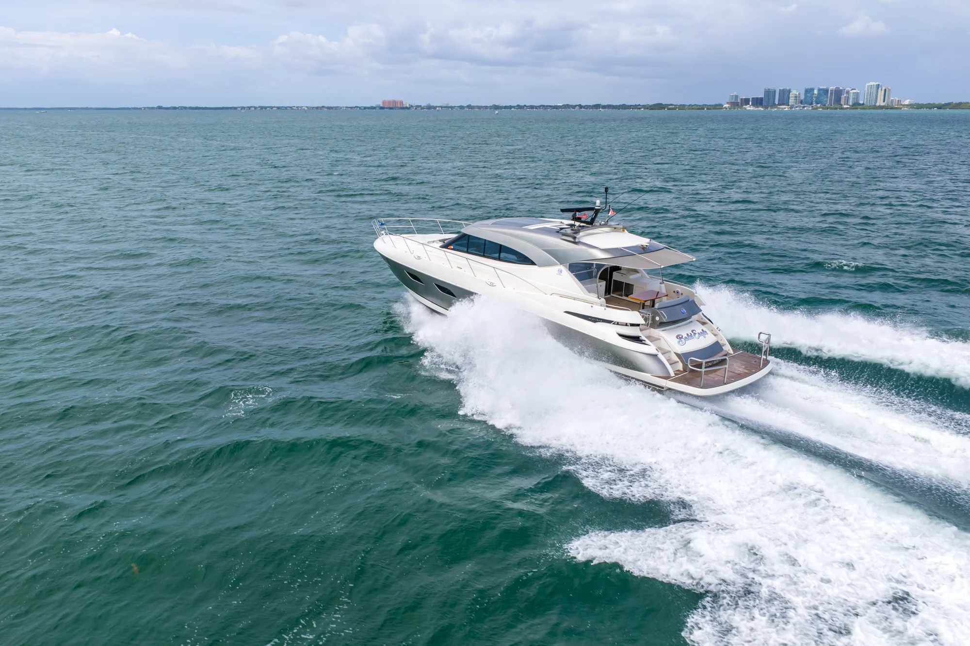 2024 Riviera 6000 SPORT YACHT Image Thumbnail #32