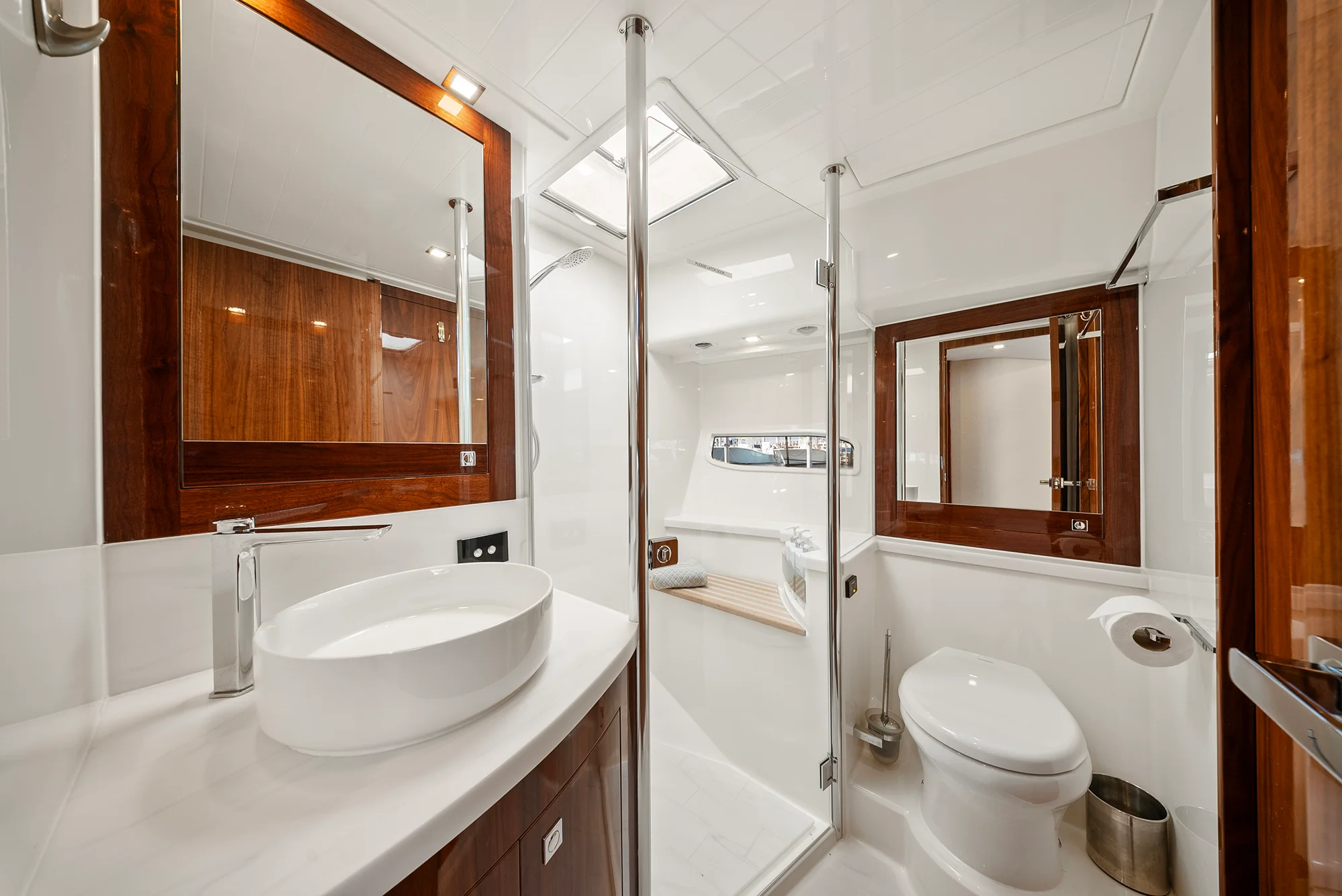 2024 Riviera 6000 SPORT YACHT Image Thumbnail #73