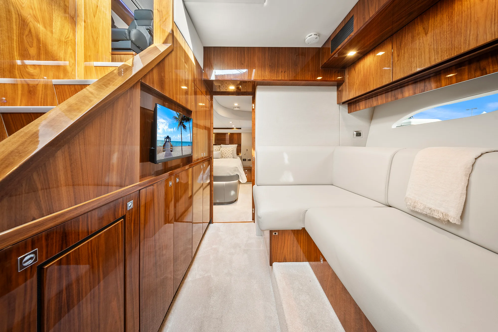 2024 Riviera 6000 SPORT YACHT Image Thumbnail #80