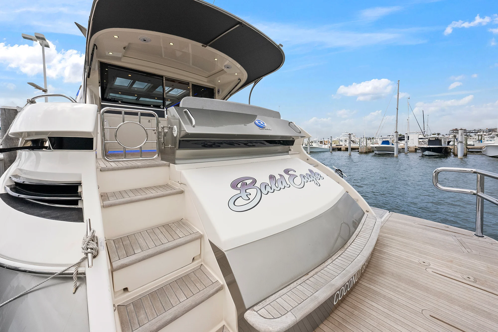 2024 Riviera 6000 SPORT YACHT Image Thumbnail #39