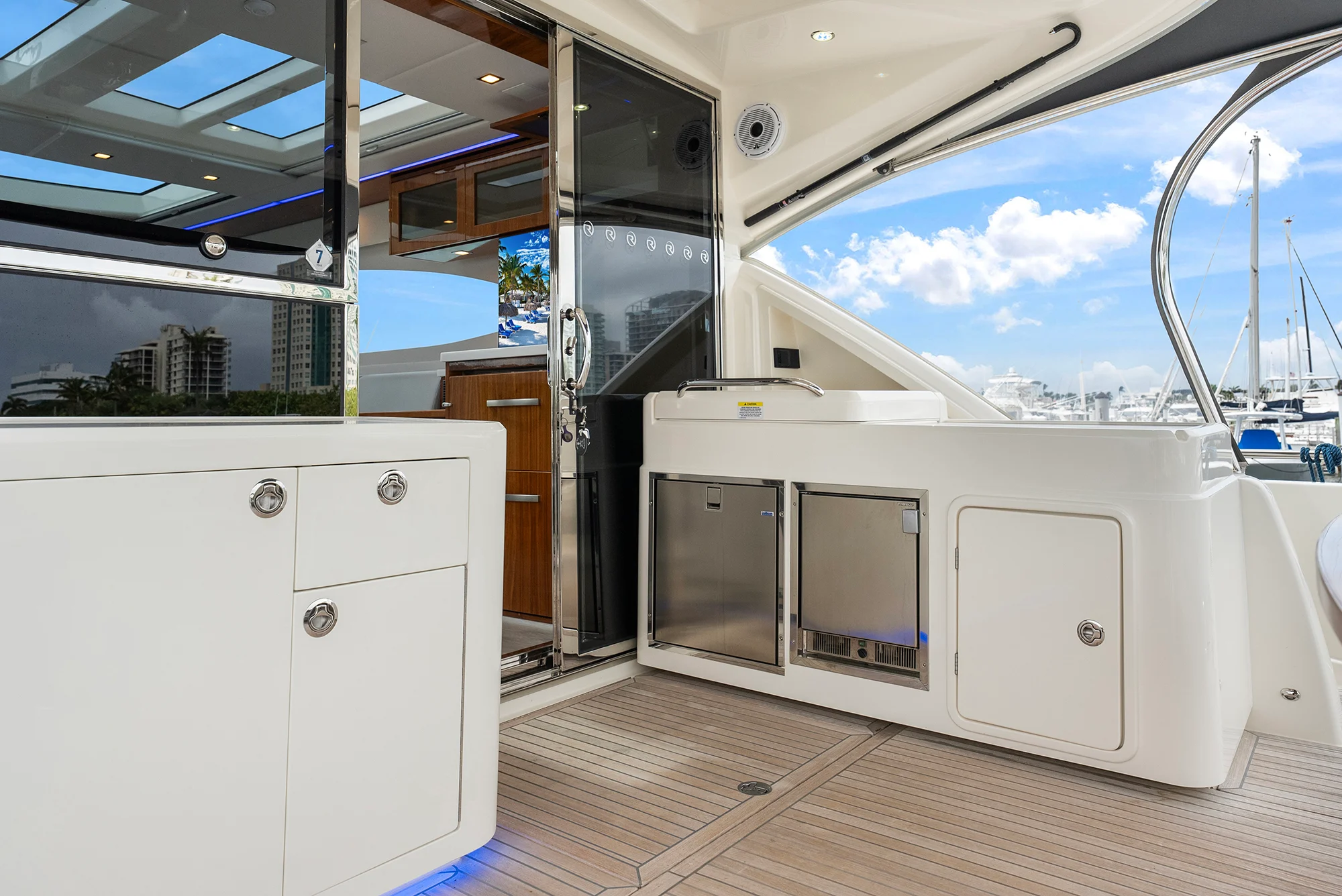 2024 Riviera 6000 SPORT YACHT Image Thumbnail #46