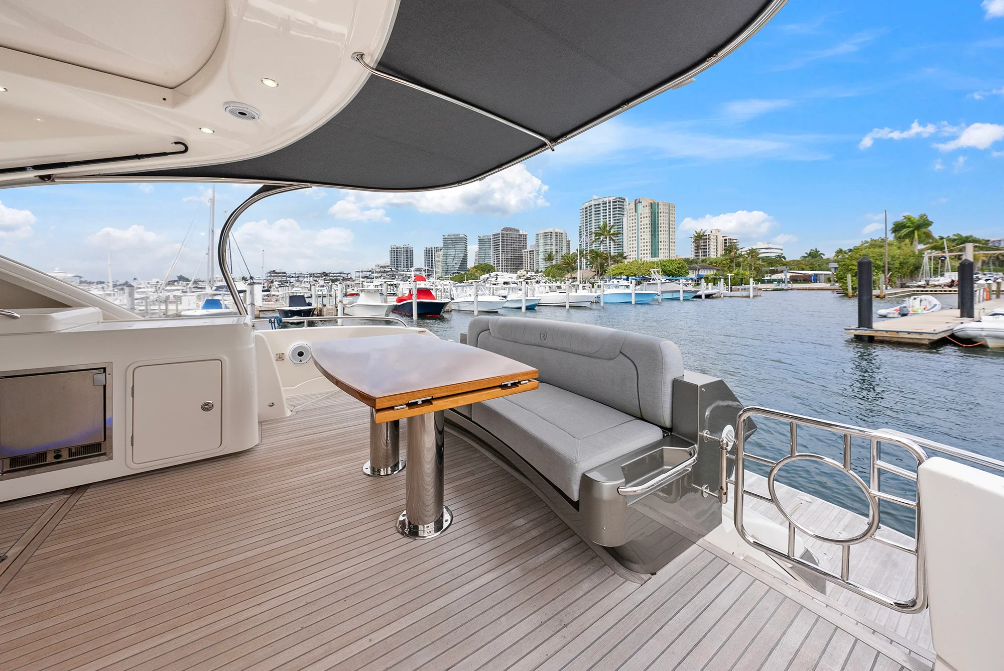 2024 Riviera 6000 SPORT YACHT Image Thumbnail #51