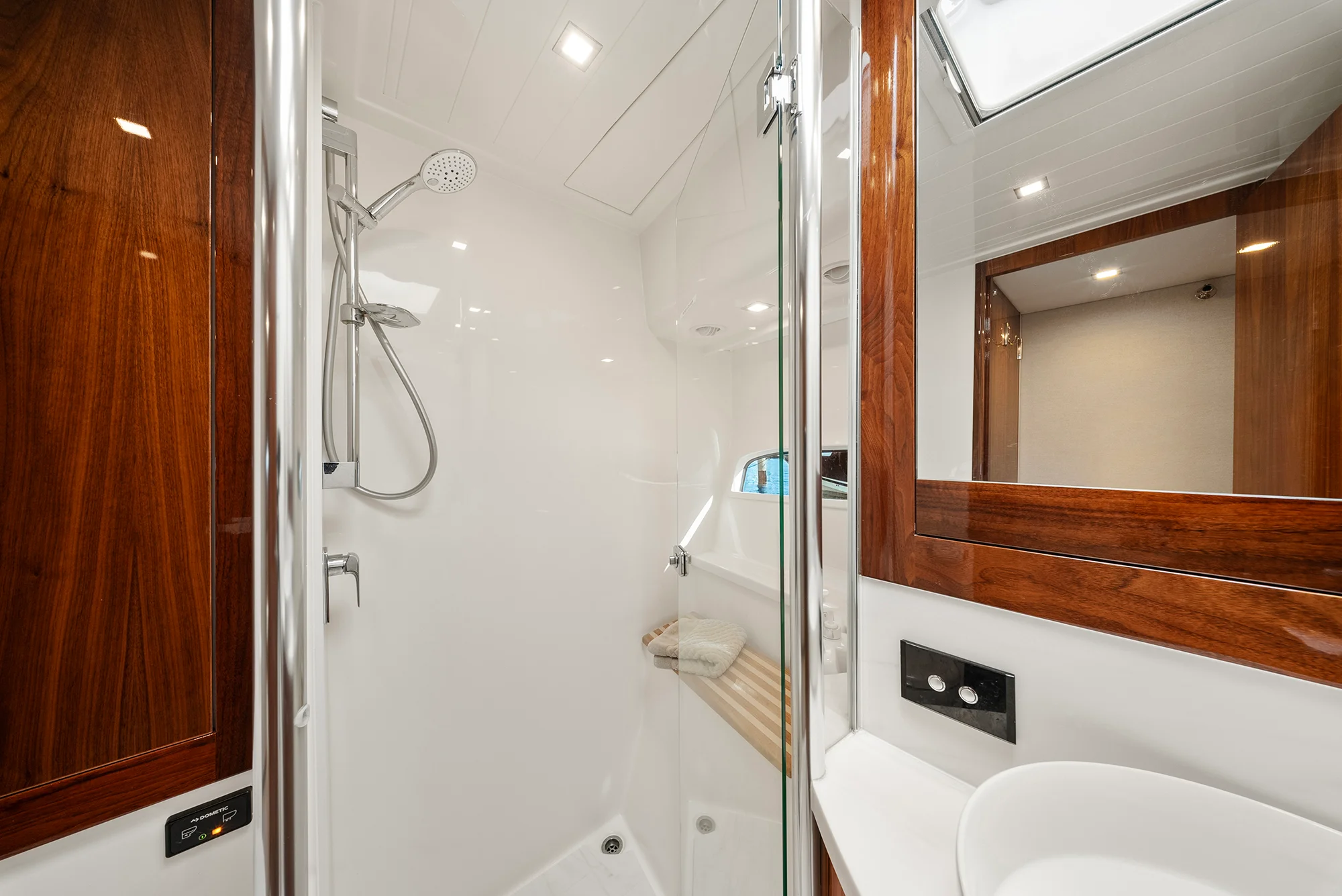 2024 Riviera 6000 SPORT YACHT Image Thumbnail #70