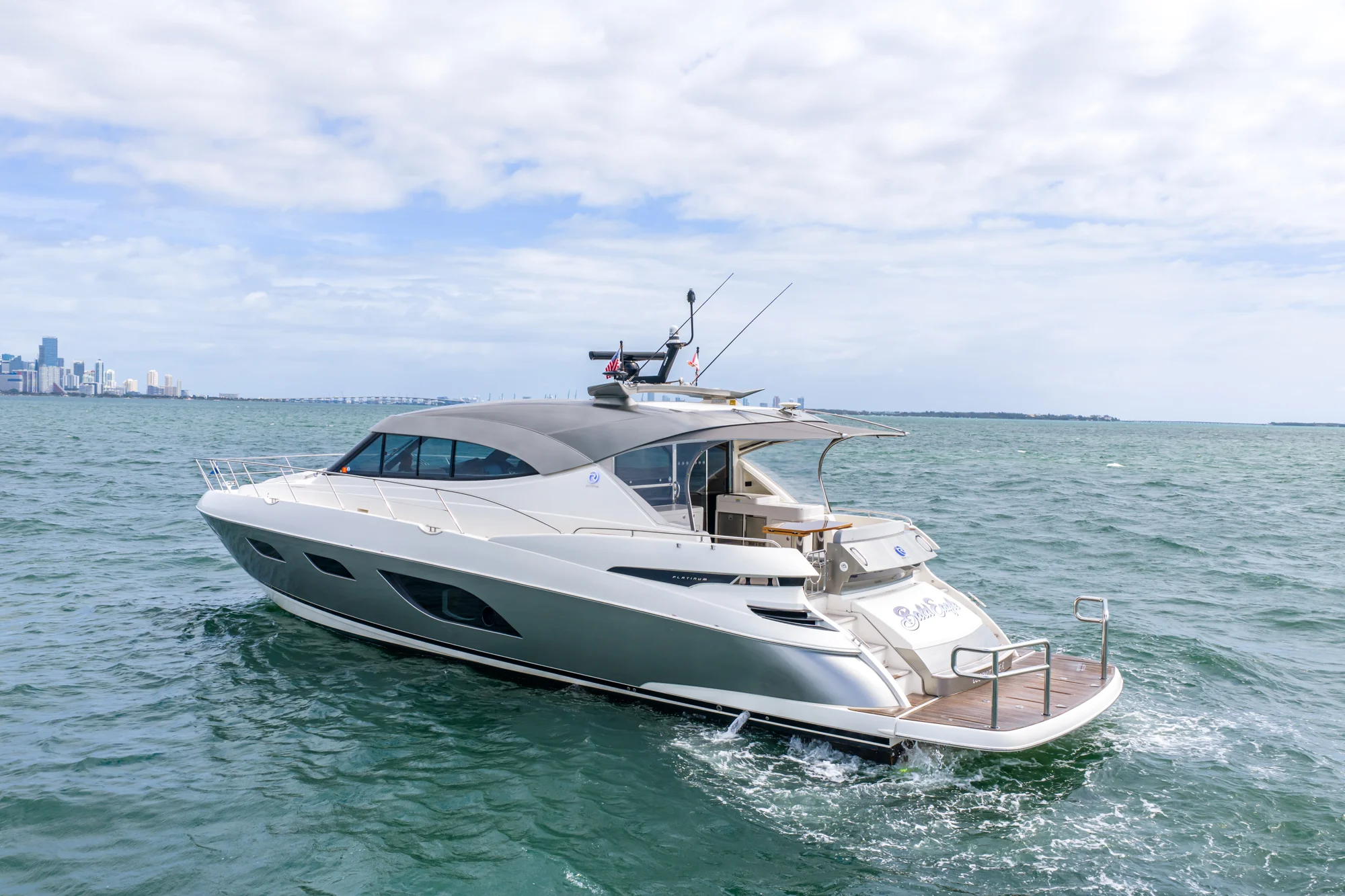 2024 Riviera 6000 SPORT YACHT Image Thumbnail #1