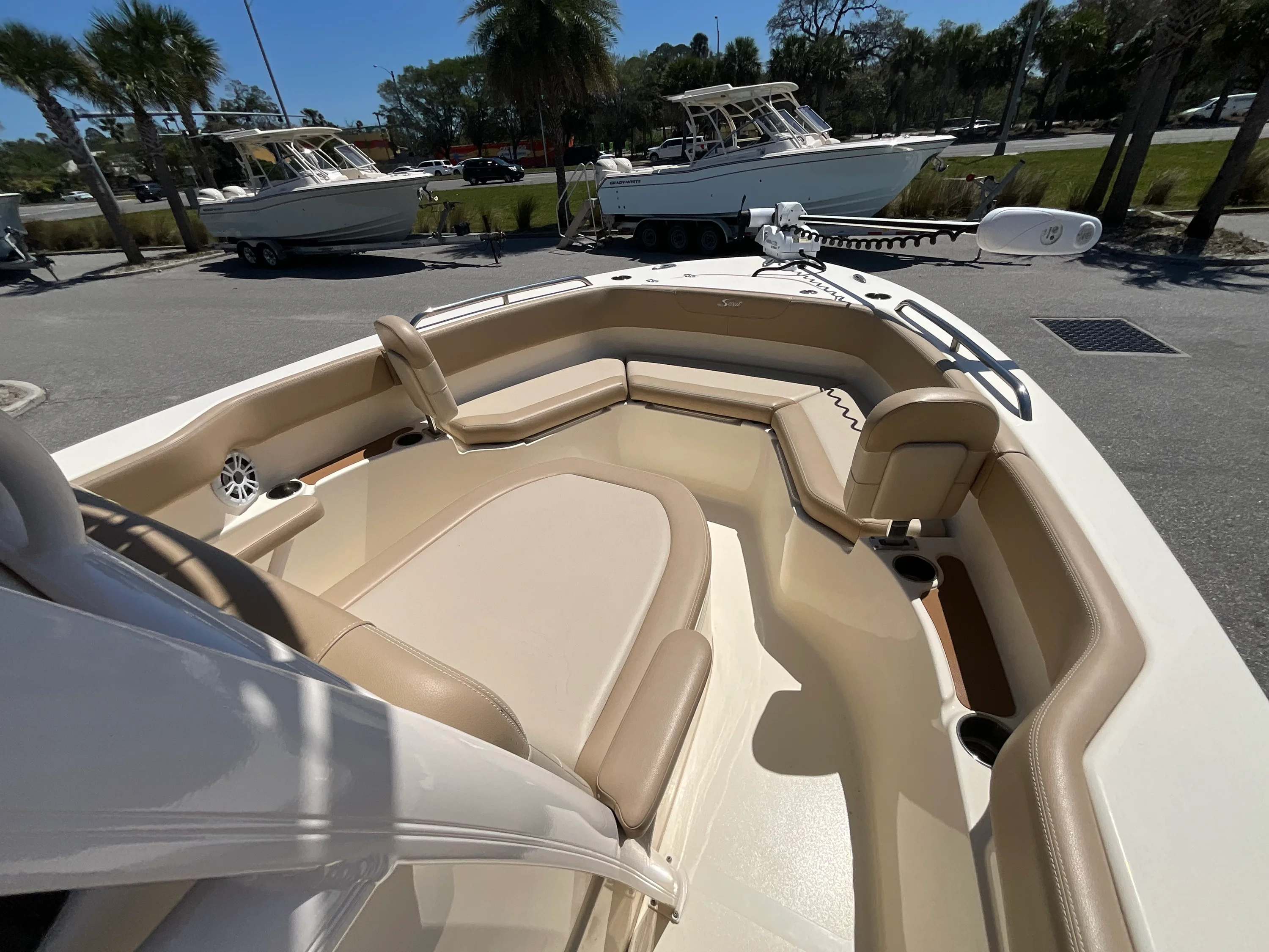 2022 Scout 215 XSF Image Thumbnail #6