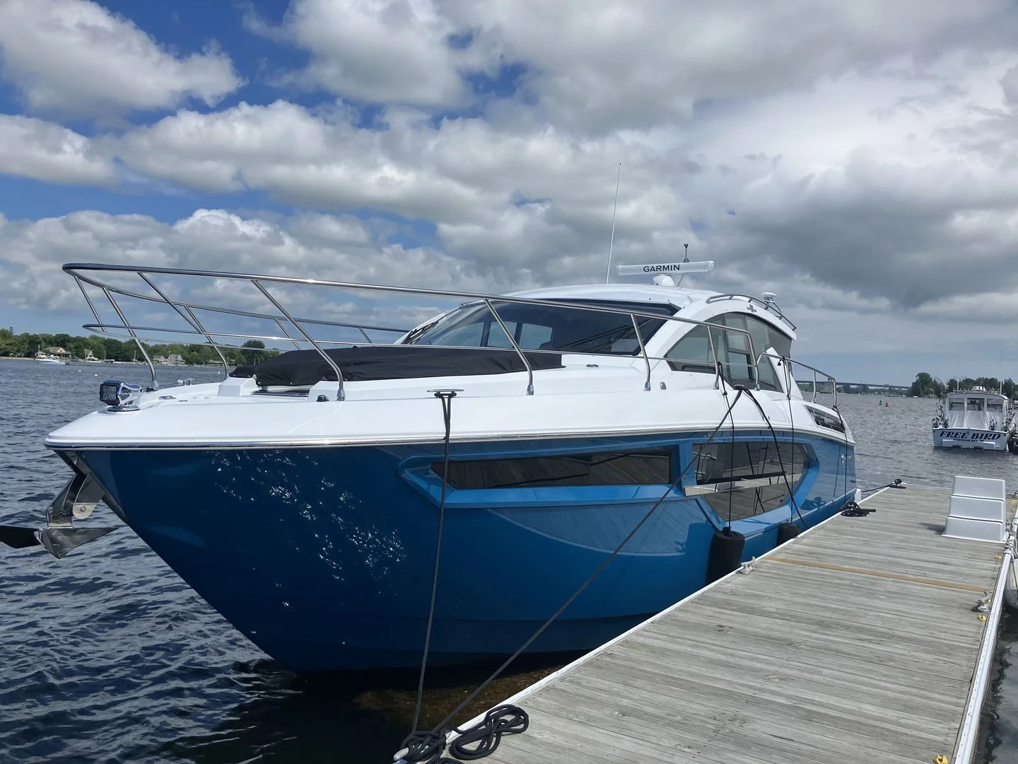 2026 Cruisers Yachts 42 Cantius Image Thumbnail #1