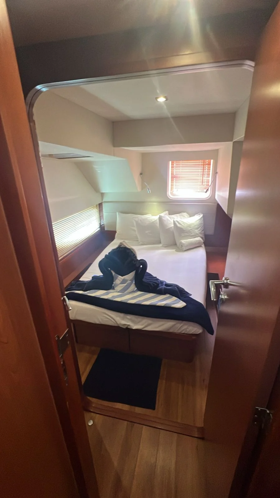 2017 Aquila 48 Image Thumbnail #15