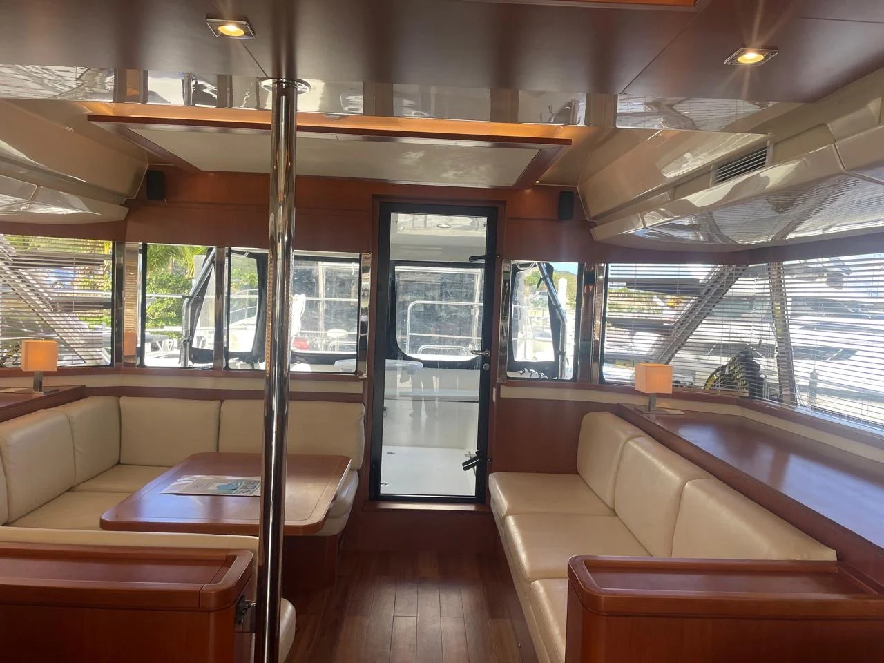 2017 Aquila 48 Image Thumbnail #18