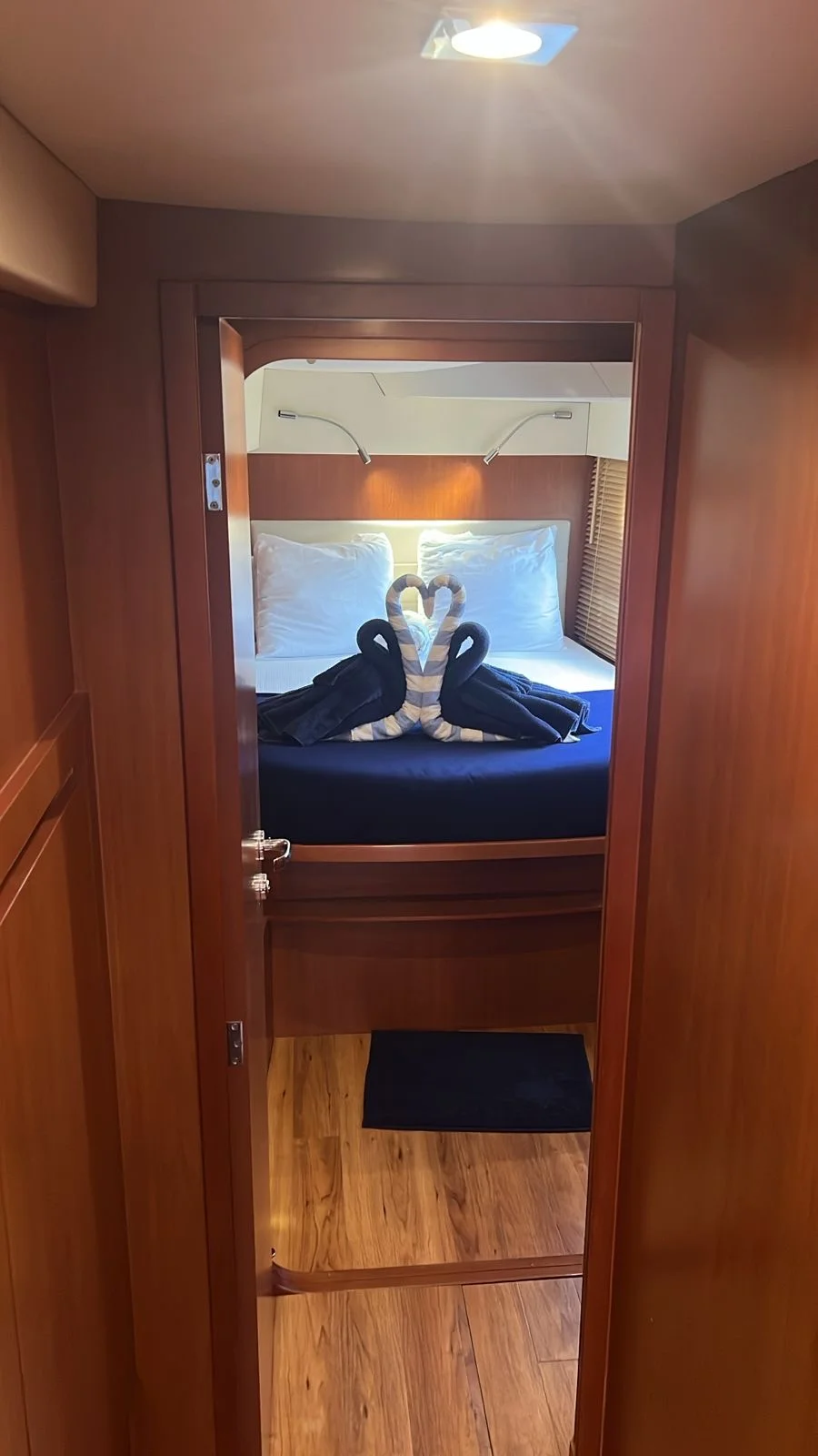 2017 Aquila 48 Image Thumbnail #12