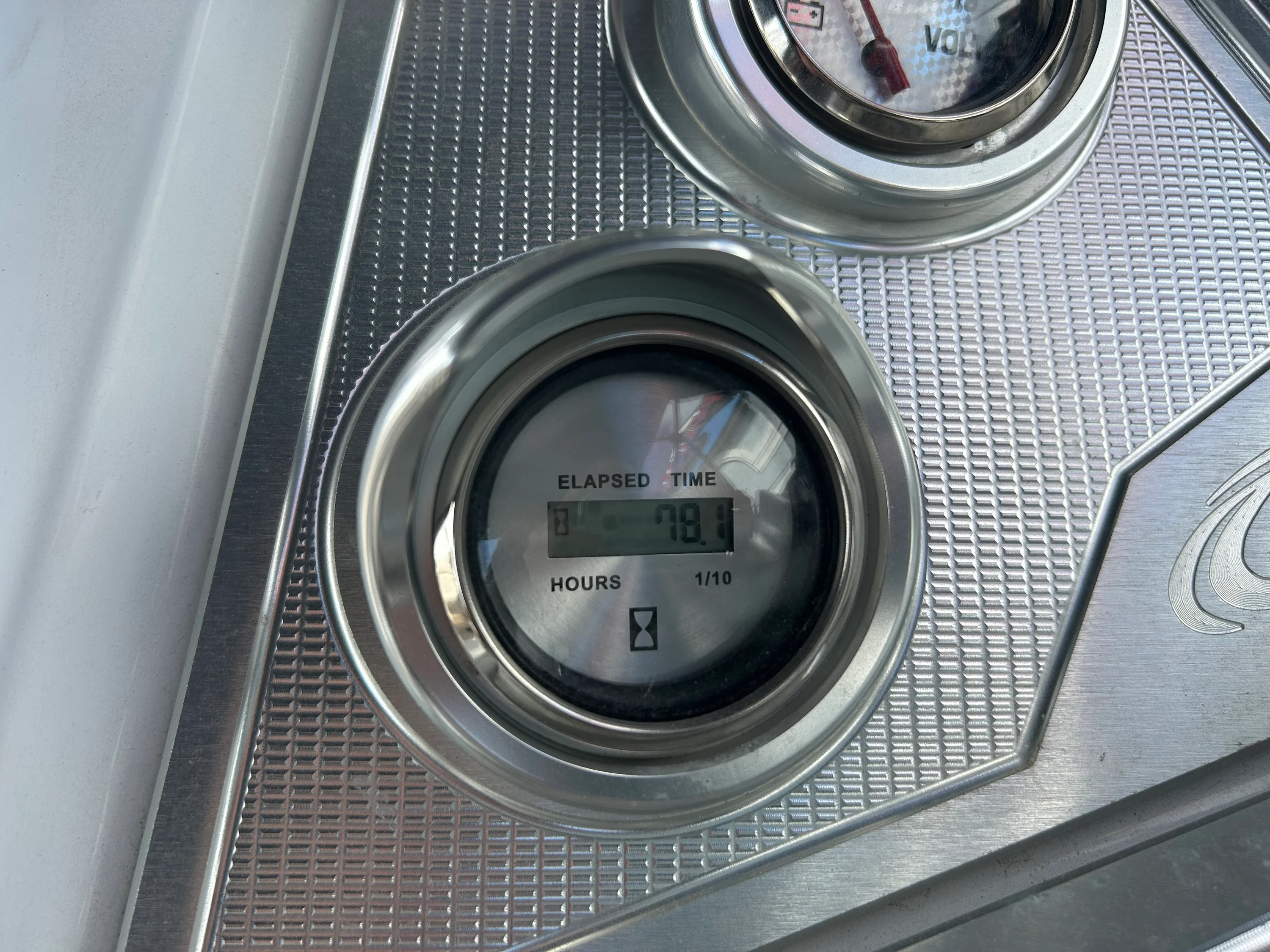 2021 Crest 250 CARIBBEAN PLATINUM Image Thumbnail #18