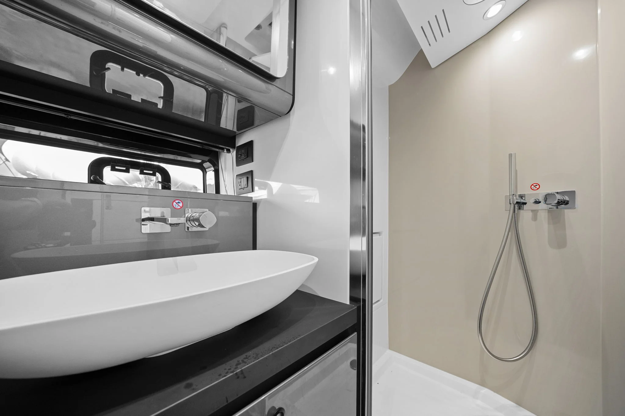 2024 Azimut VERVE 48 Image Thumbnail #62