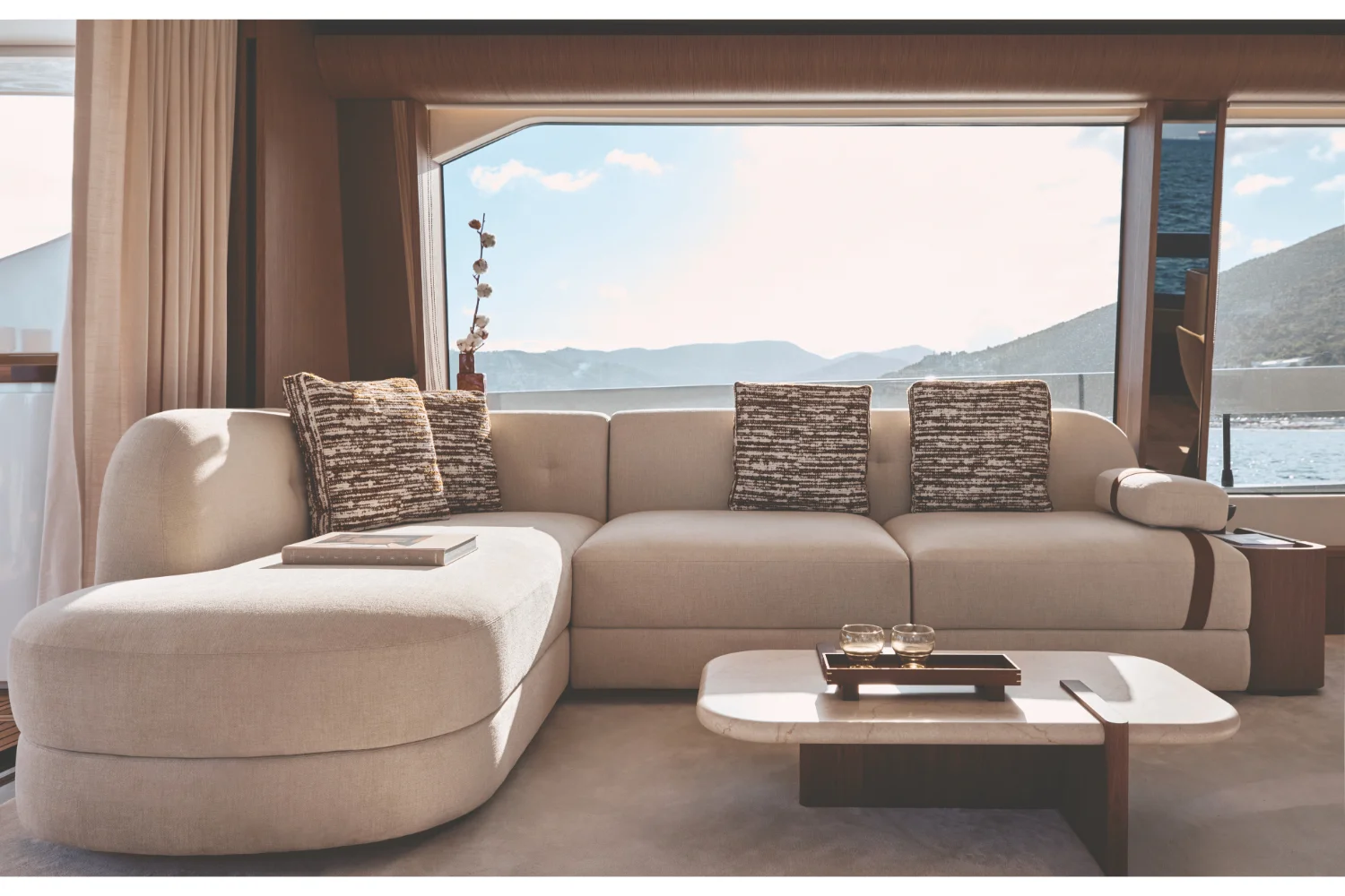 2027 Azimut Fly 82 Image Thumbnail #34