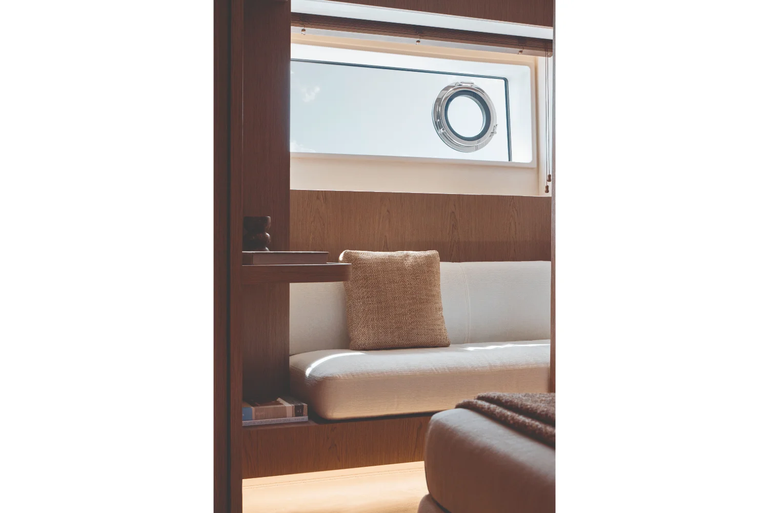 2027 Azimut Fly 82 Image Thumbnail #28