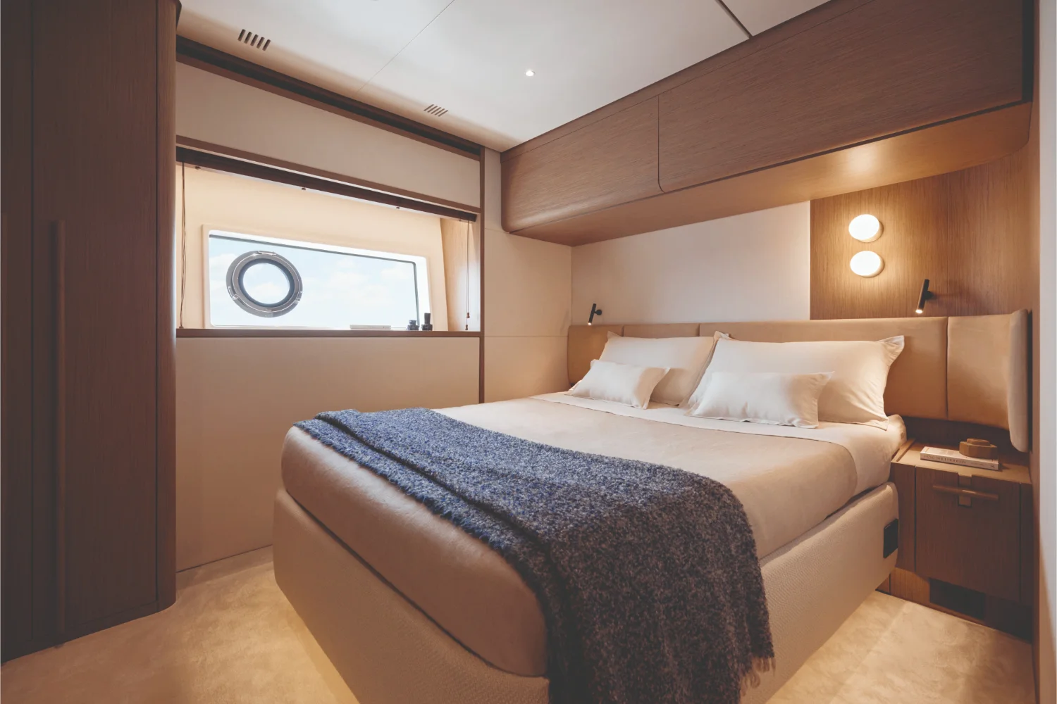 2027 Azimut Fly 82 Image Thumbnail #44