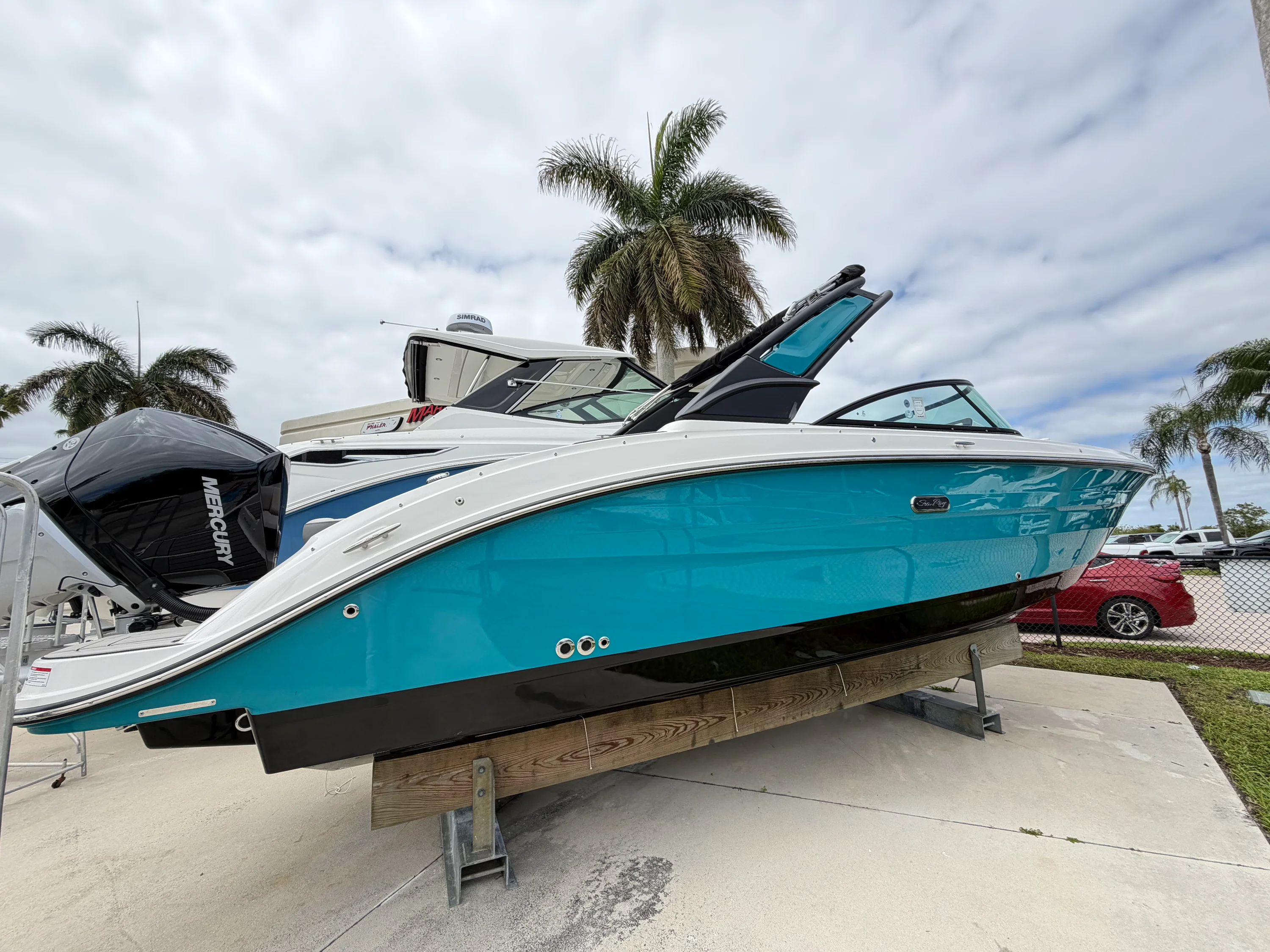 2026 Sea Ray SDX 270 Outboard Image Thumbnail #1