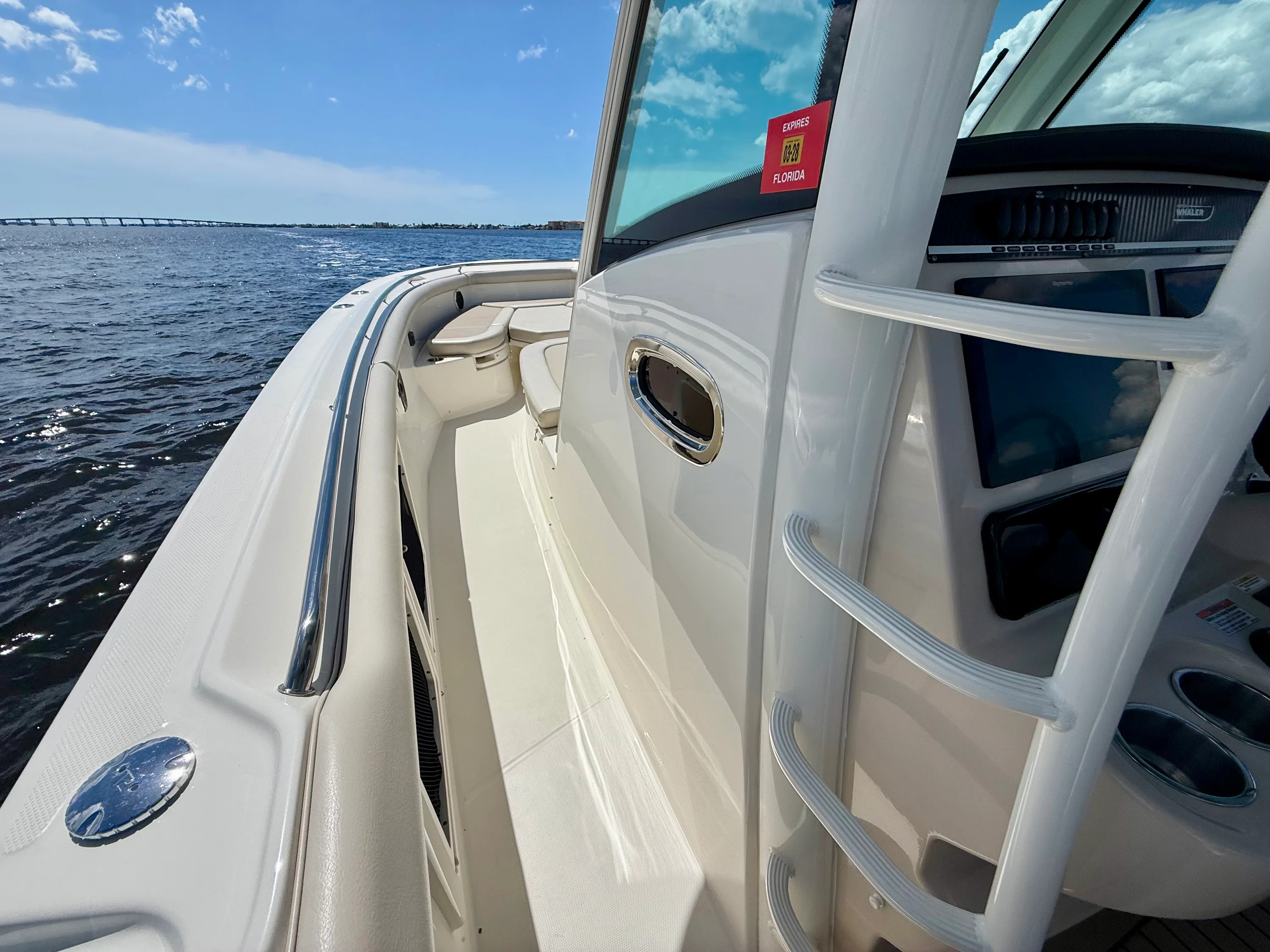 2022 Boston Whaler 350 OUTRAGE Image Thumbnail #34