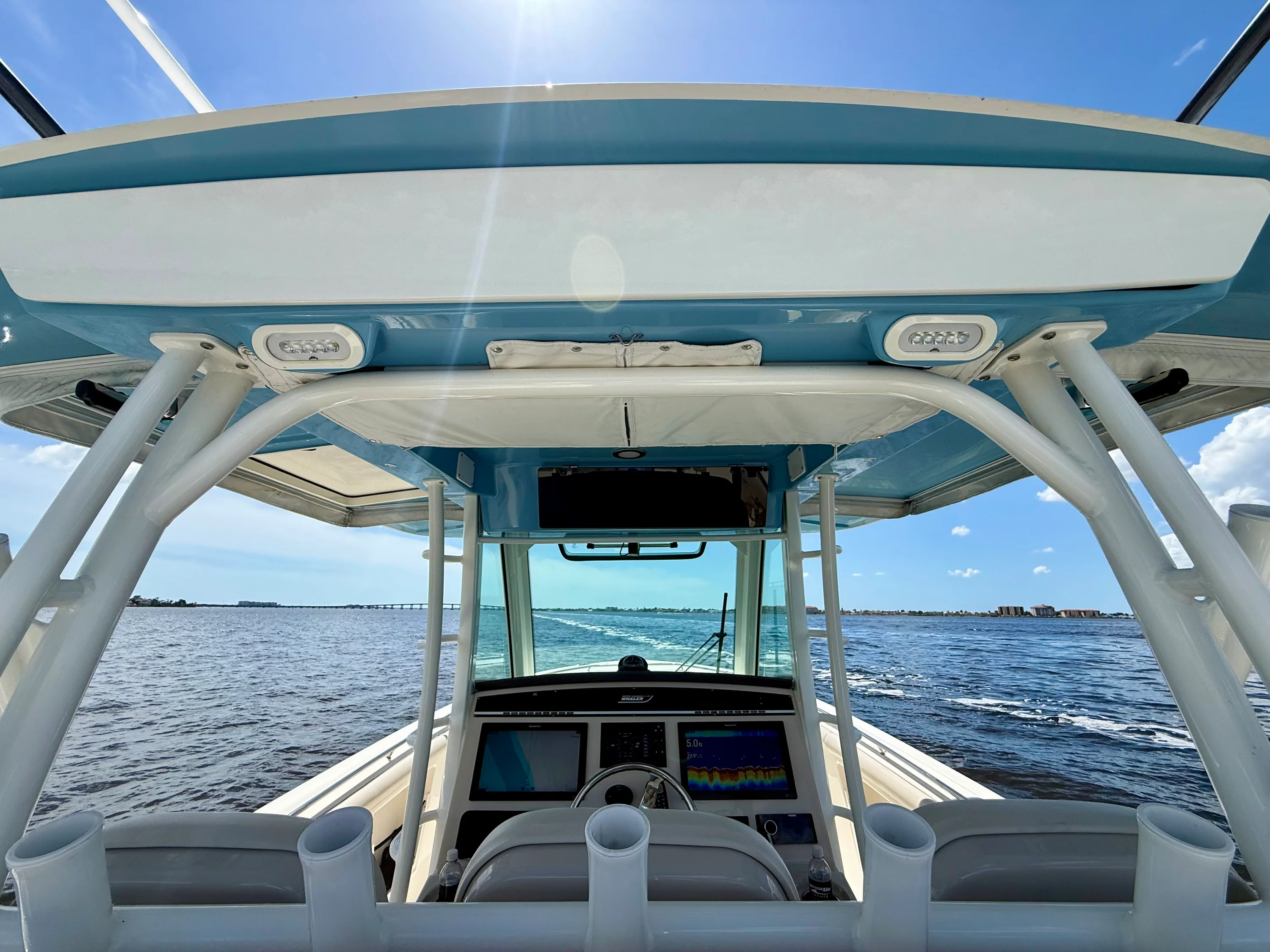 2022 Boston Whaler 350 OUTRAGE Image Thumbnail #25