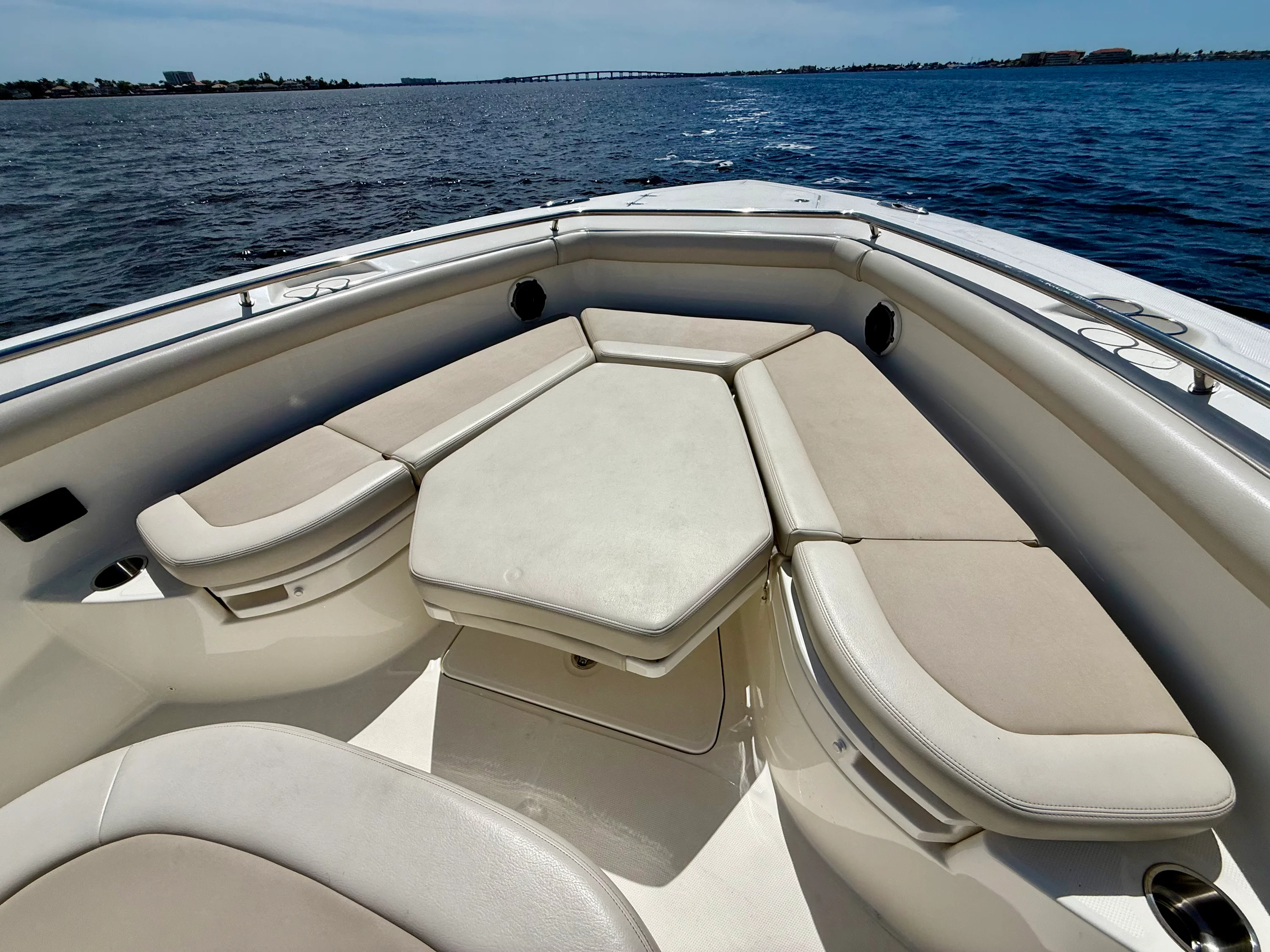 2022 Boston Whaler 350 OUTRAGE Image Thumbnail #39