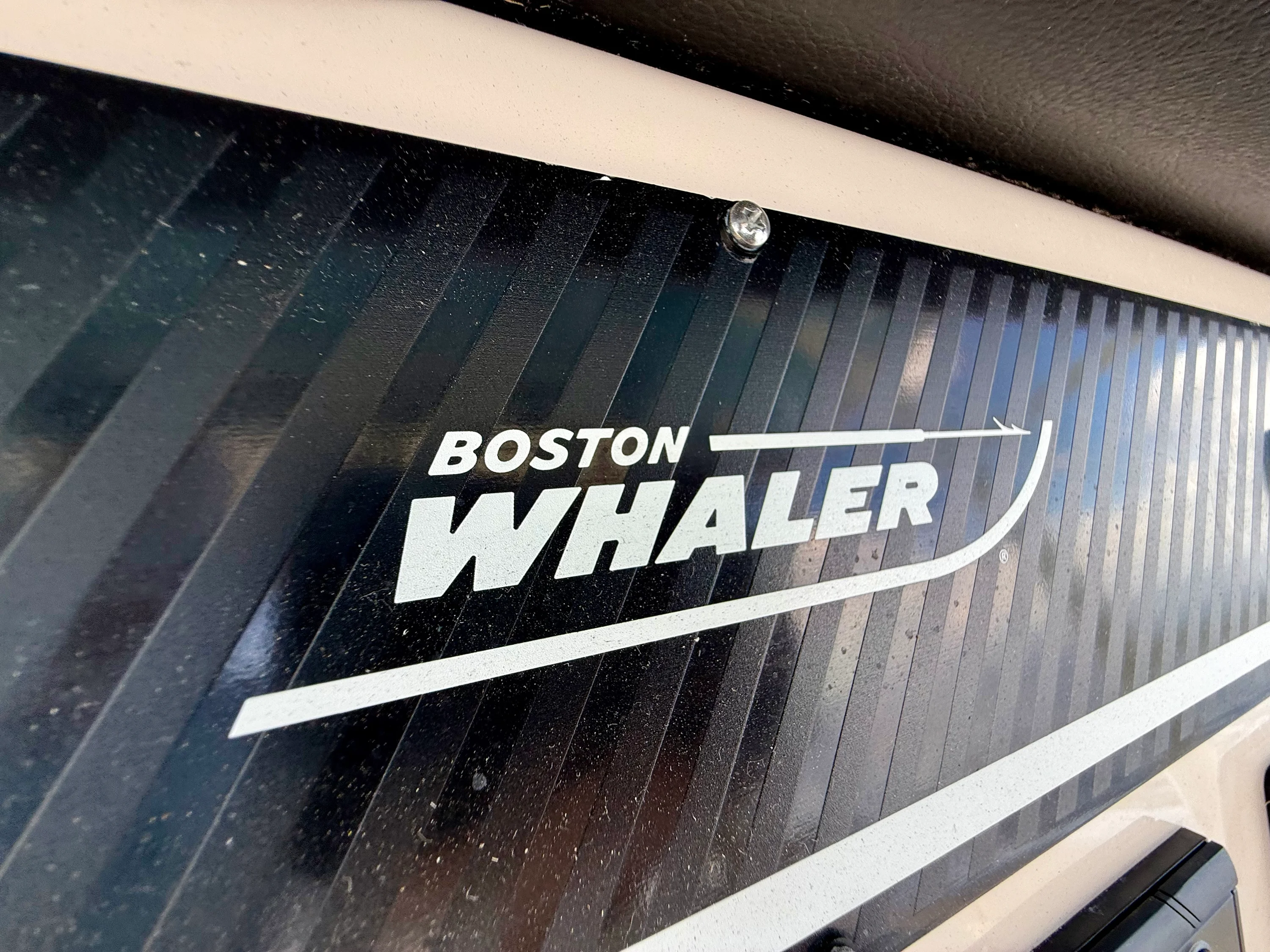 2022 Boston Whaler 350 OUTRAGE Image Thumbnail #33