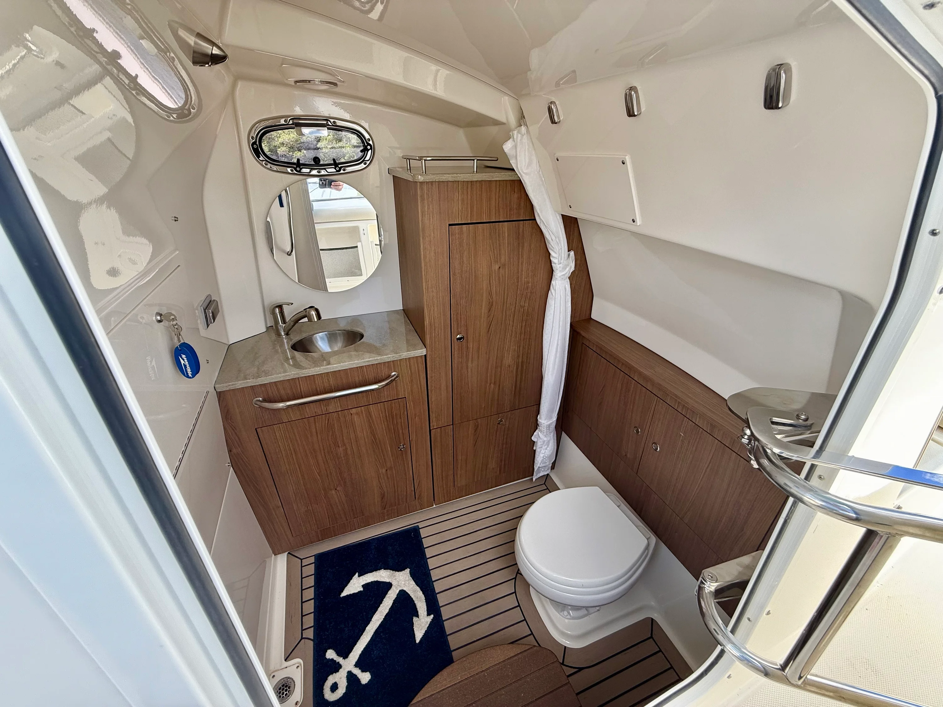 2022 Boston Whaler 350 OUTRAGE Image Thumbnail #37