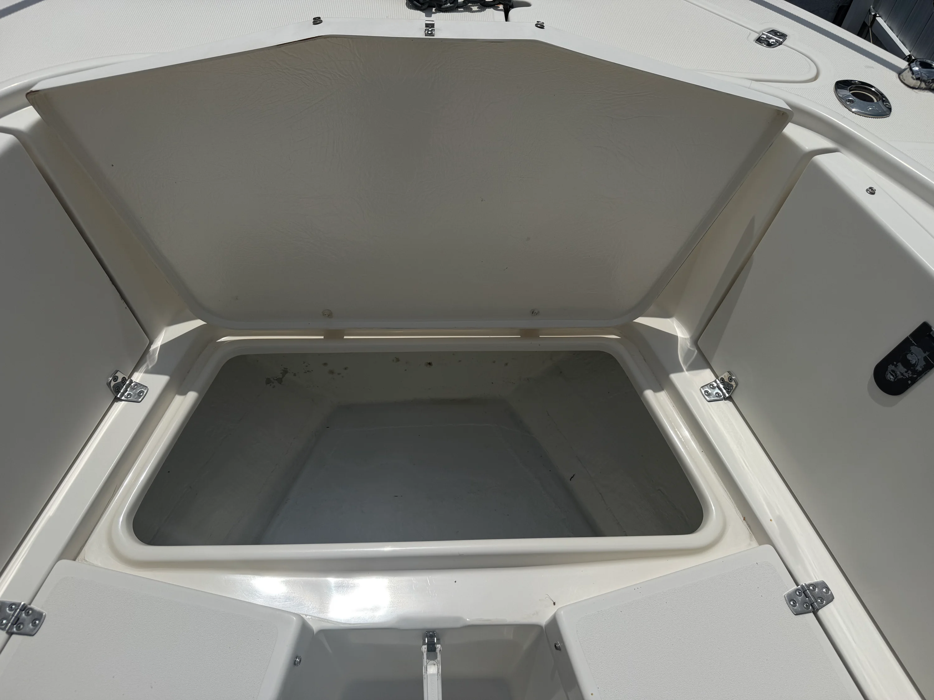 1999 Pursuit 2870 CENTER CONSOLE Image Thumbnail #43