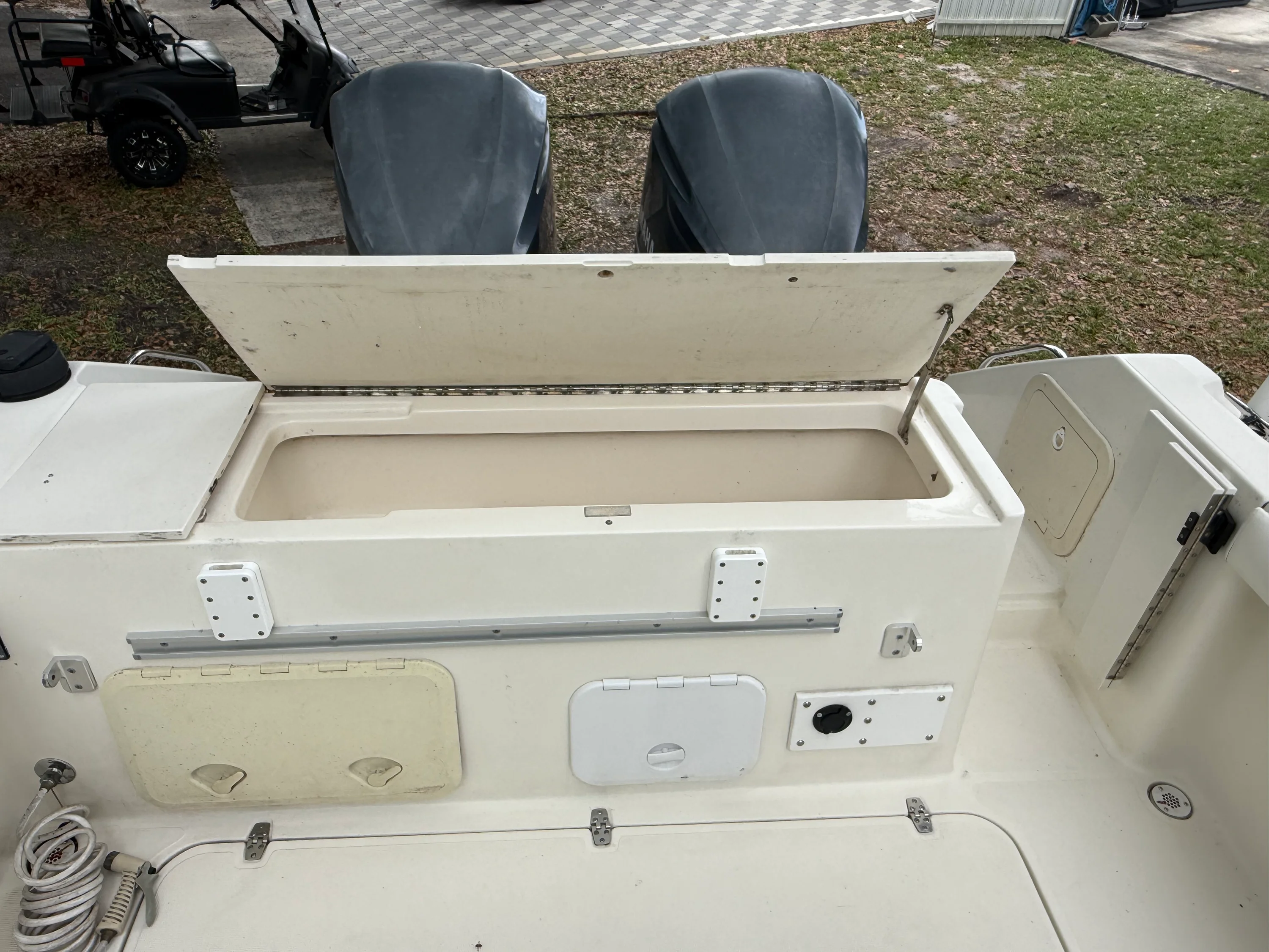 1999 Pursuit 2870 CENTER CONSOLE Image Thumbnail #10