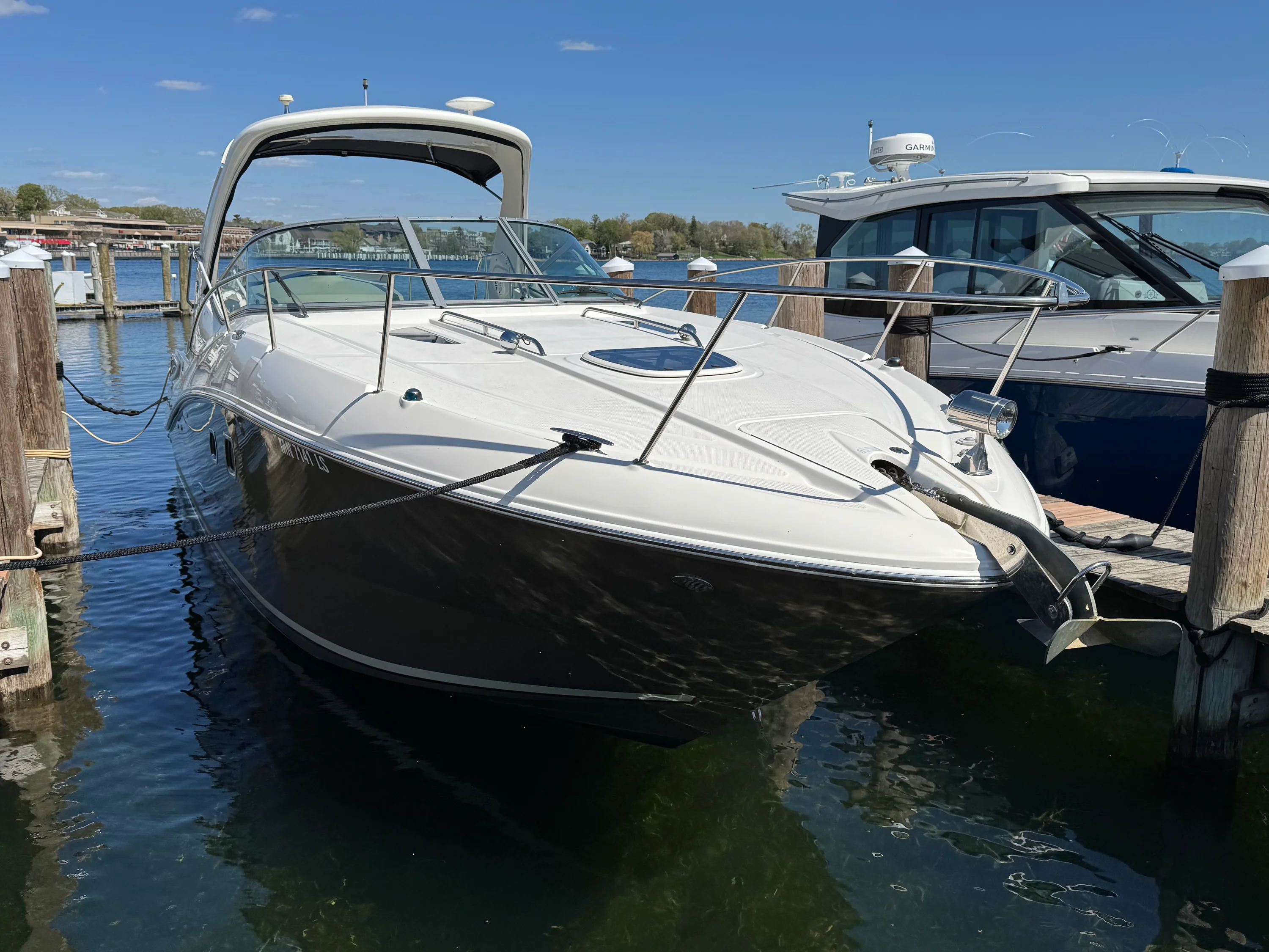 2012 Sea Ray 330 SUNDANCER Image Thumbnail #2