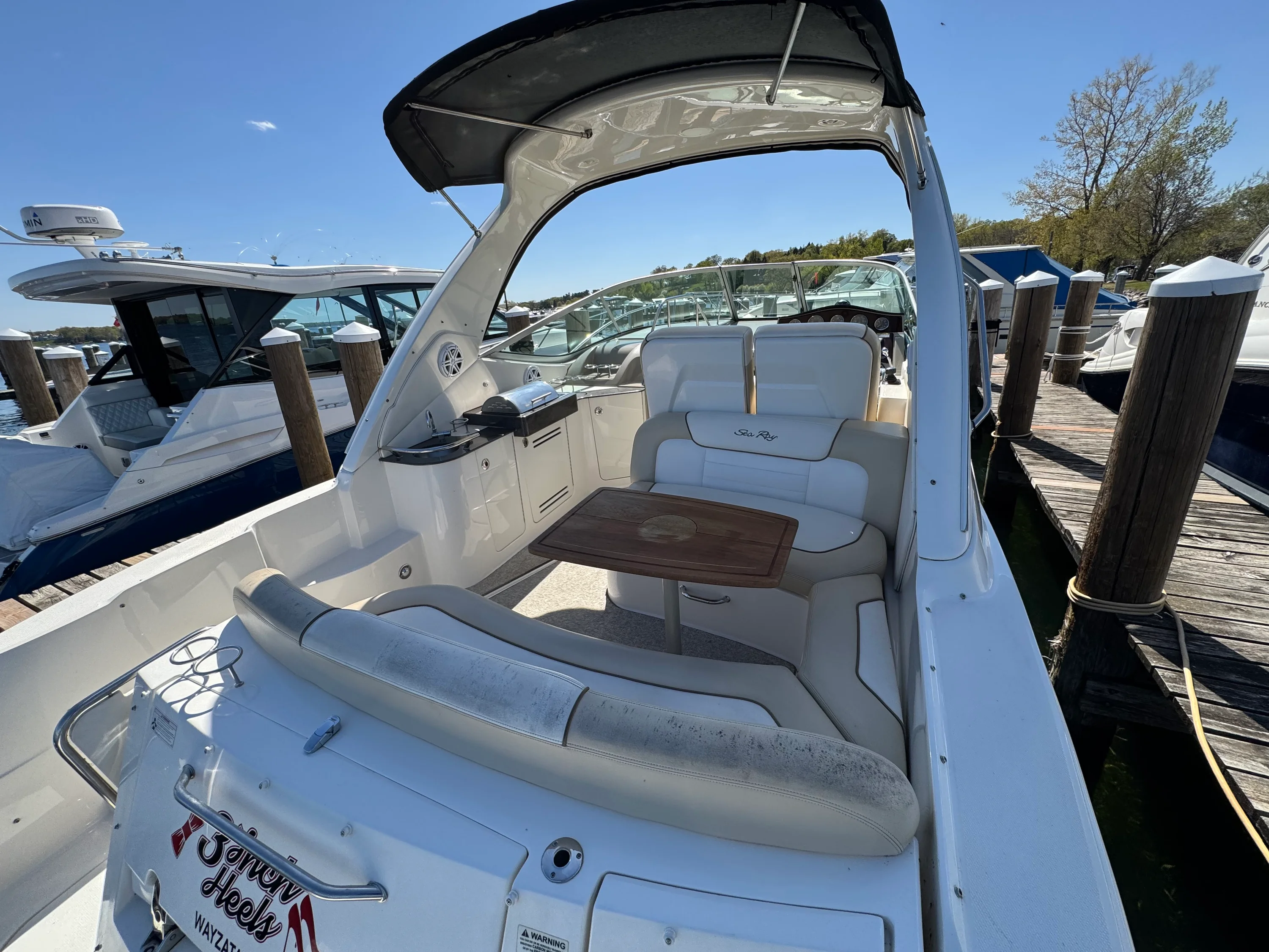 2012 Sea Ray 330 SUNDANCER Image Thumbnail #5