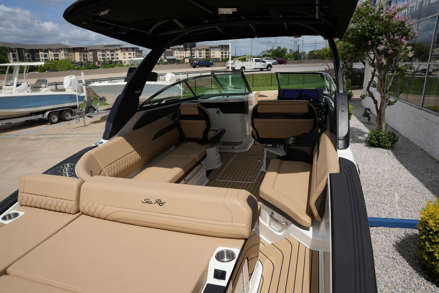 2026 Sea Ray SLX 280 Image Thumbnail #10