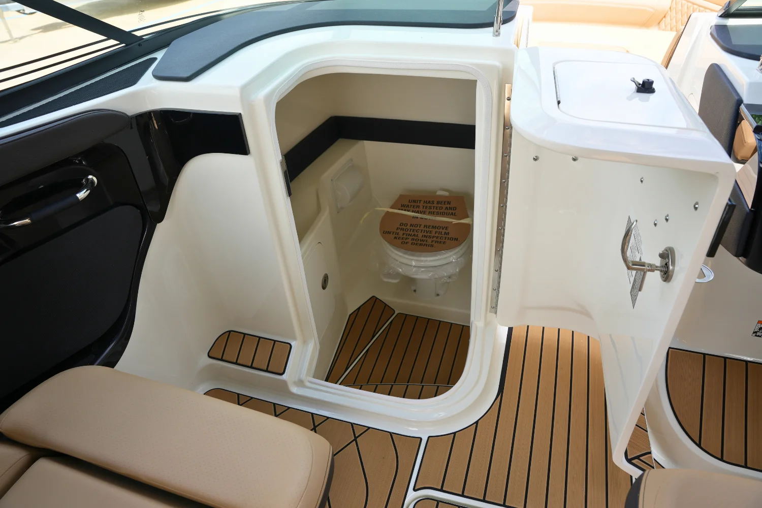 2026 Sea Ray SLX 280 Image Thumbnail #35