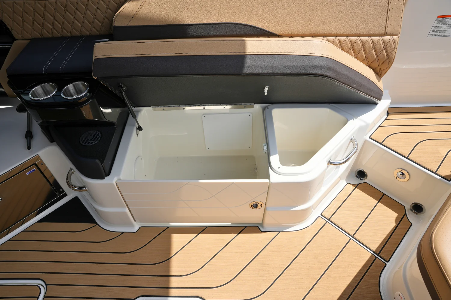 2026 Sea Ray SLX 280 Image Thumbnail #17